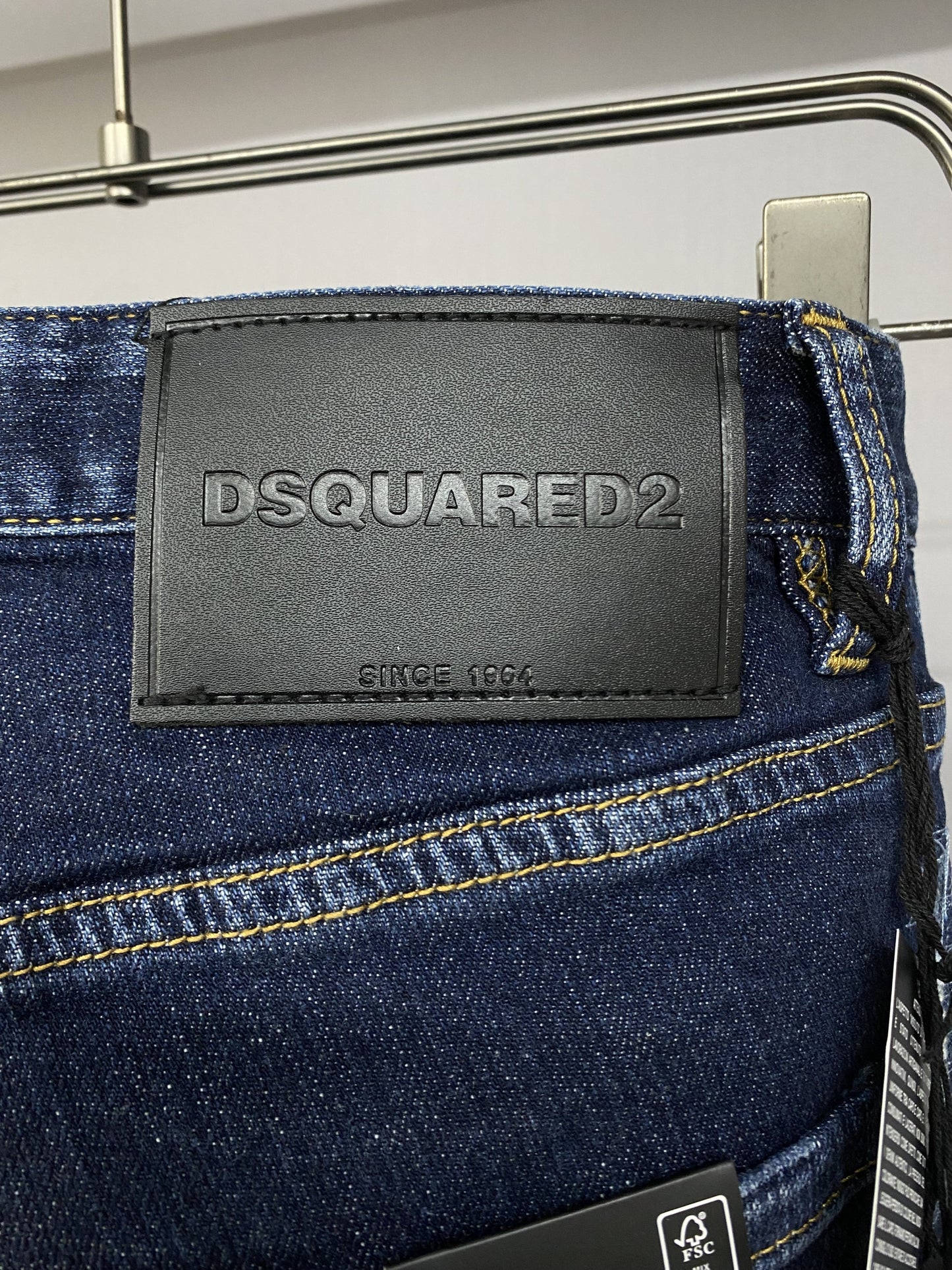 Short Jeans