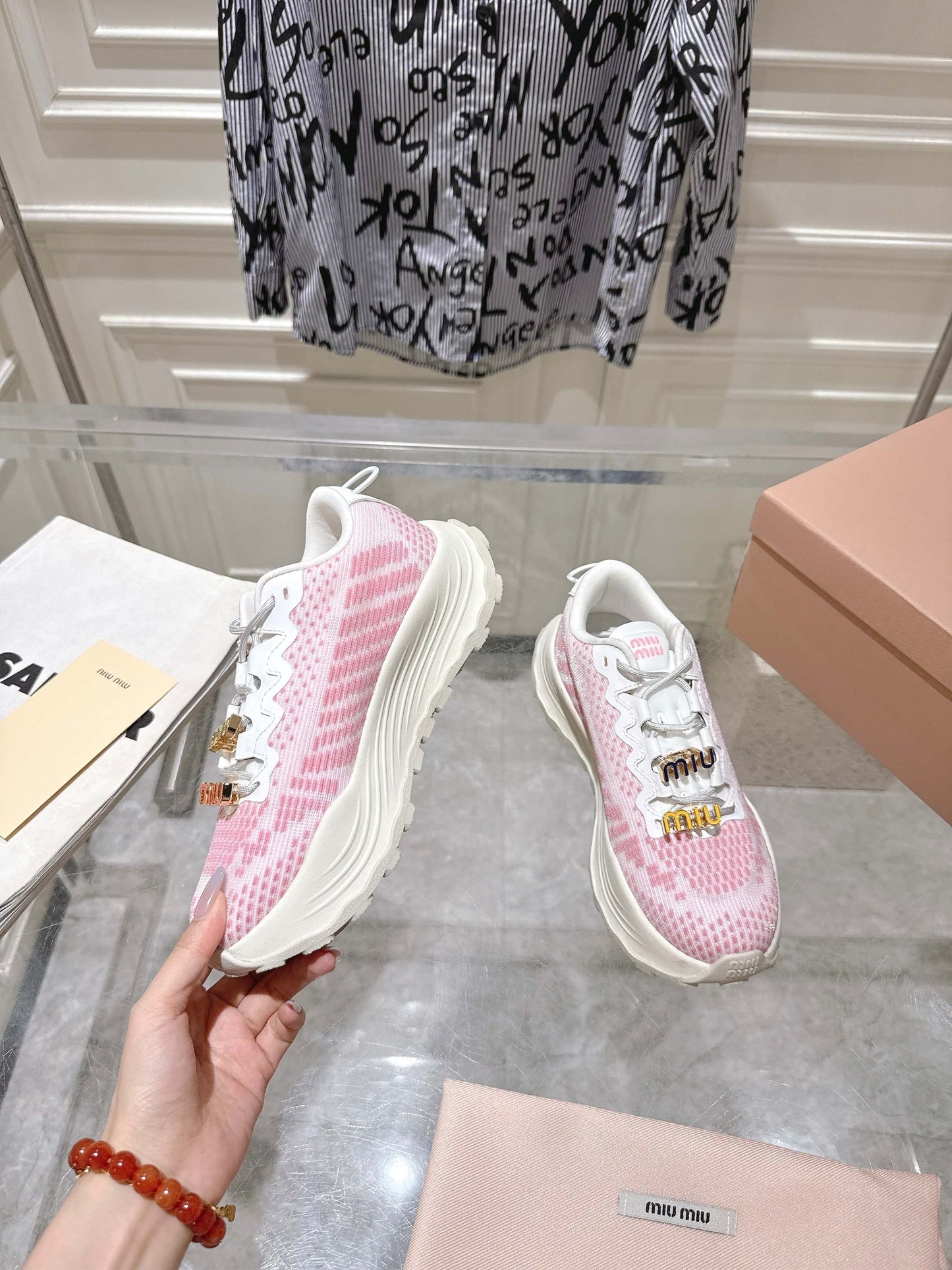 Sneakers