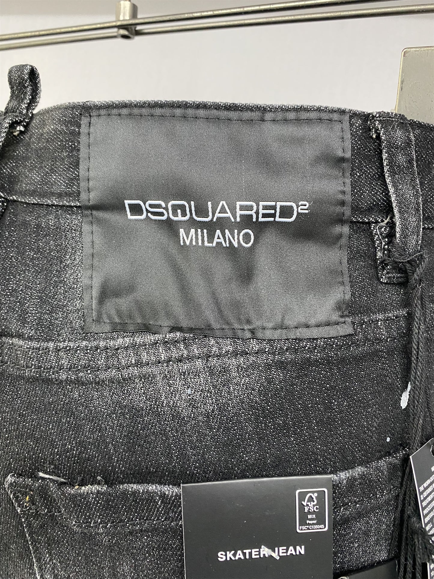 Short Jeans