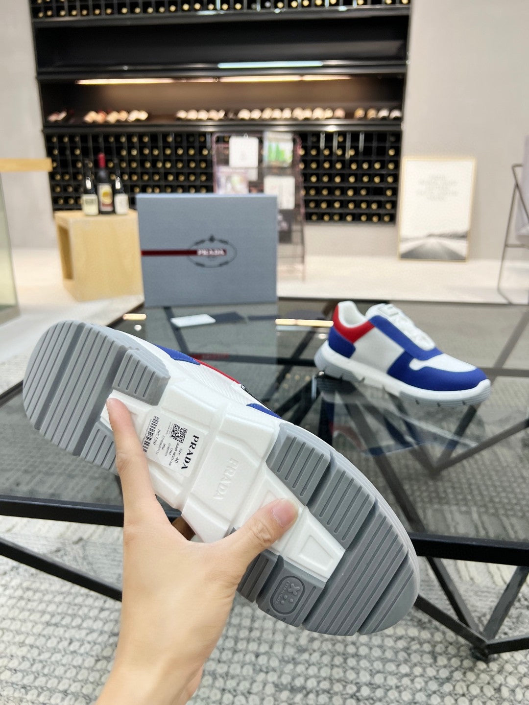 Sneakers