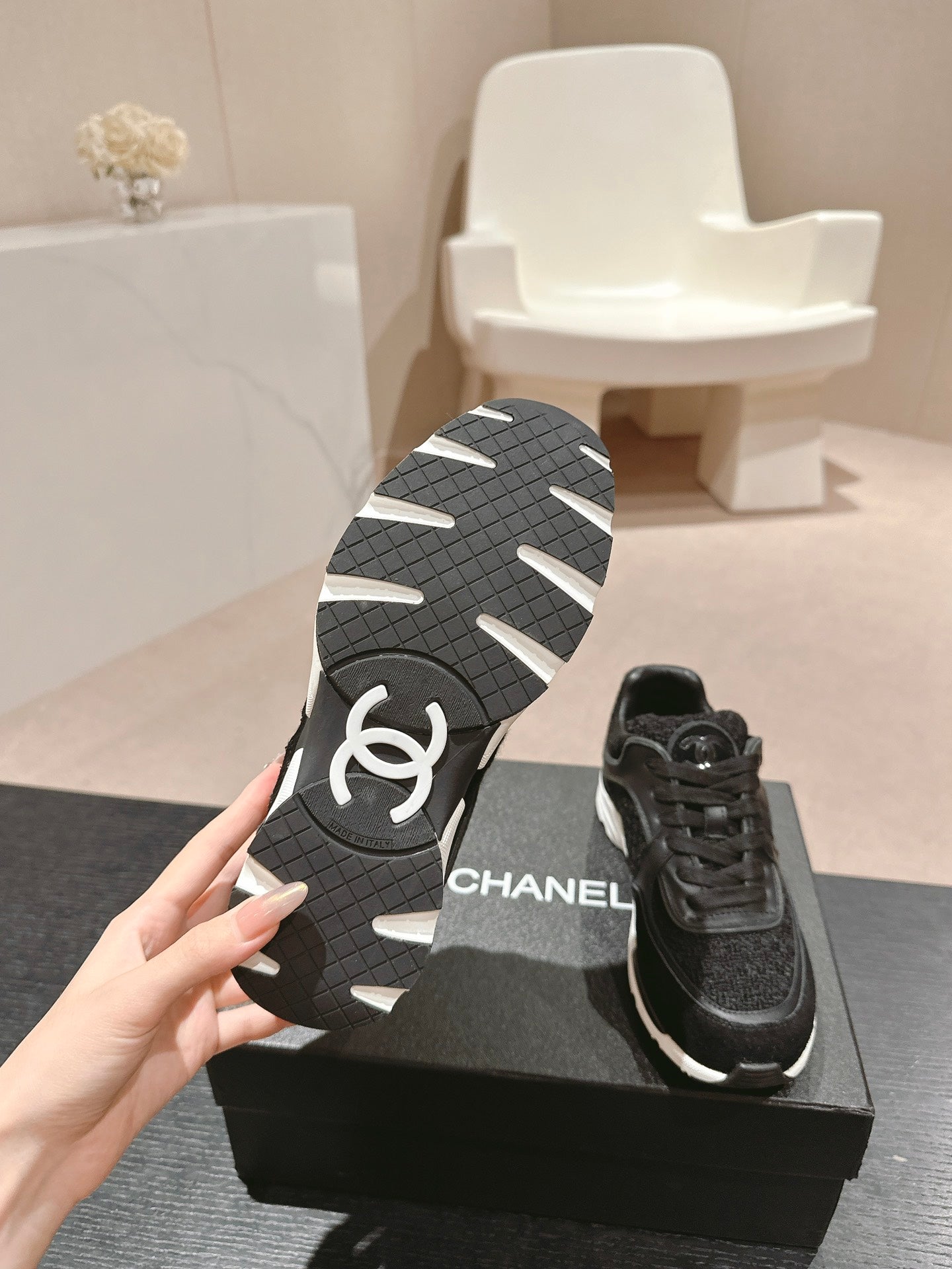 Sneakers