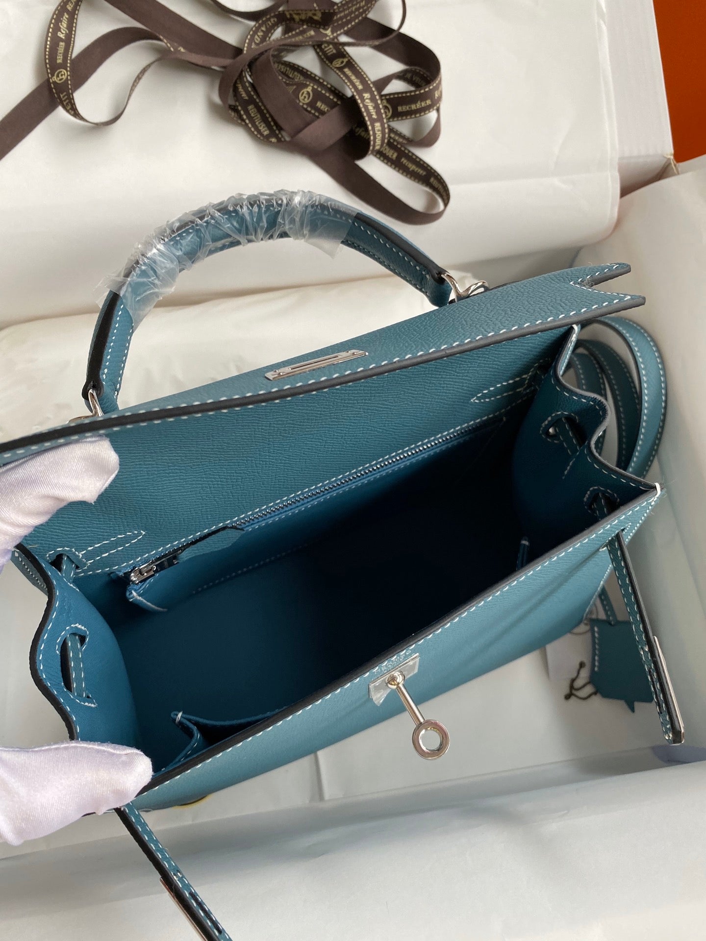 Handbag