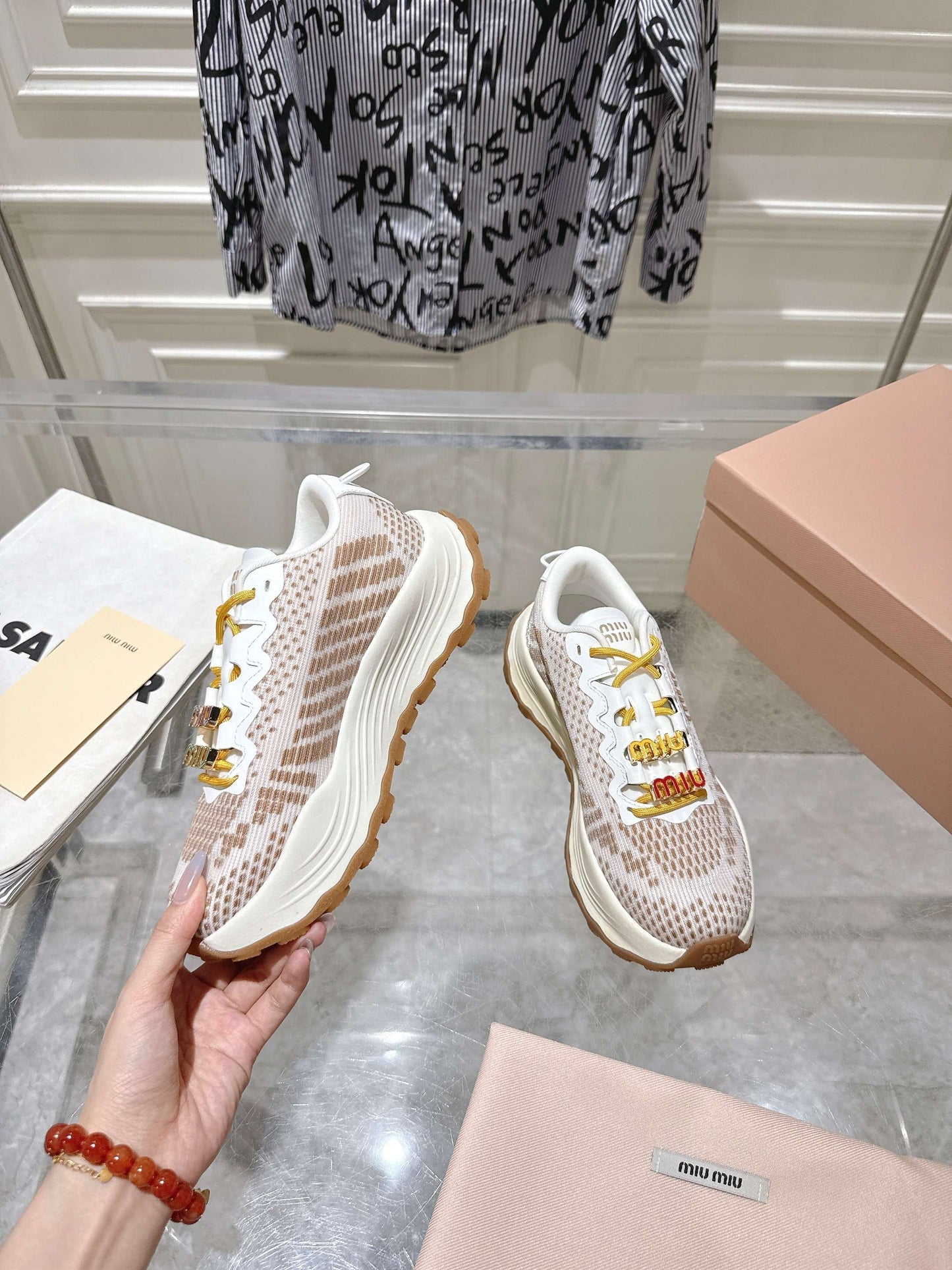 Sneakers
