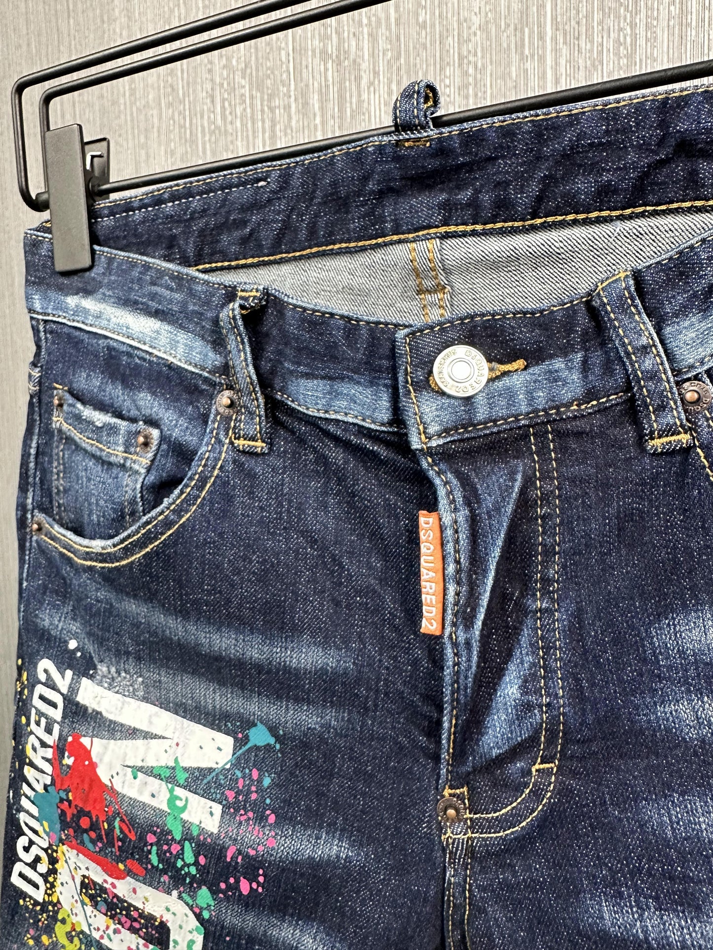 Short Jeans