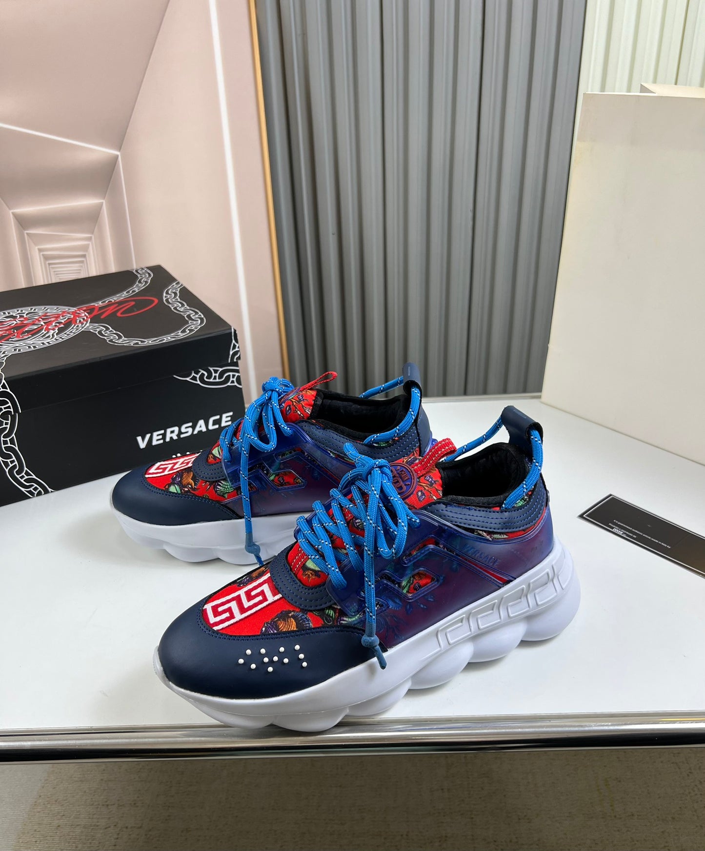 Sneakers