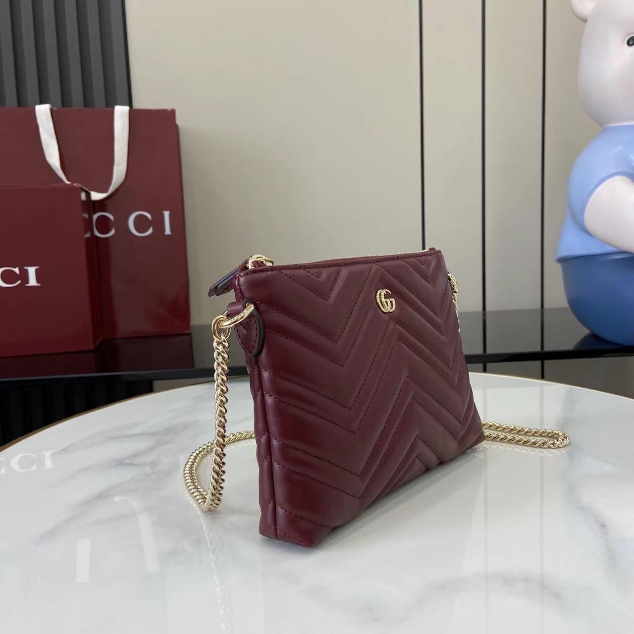 Handbag