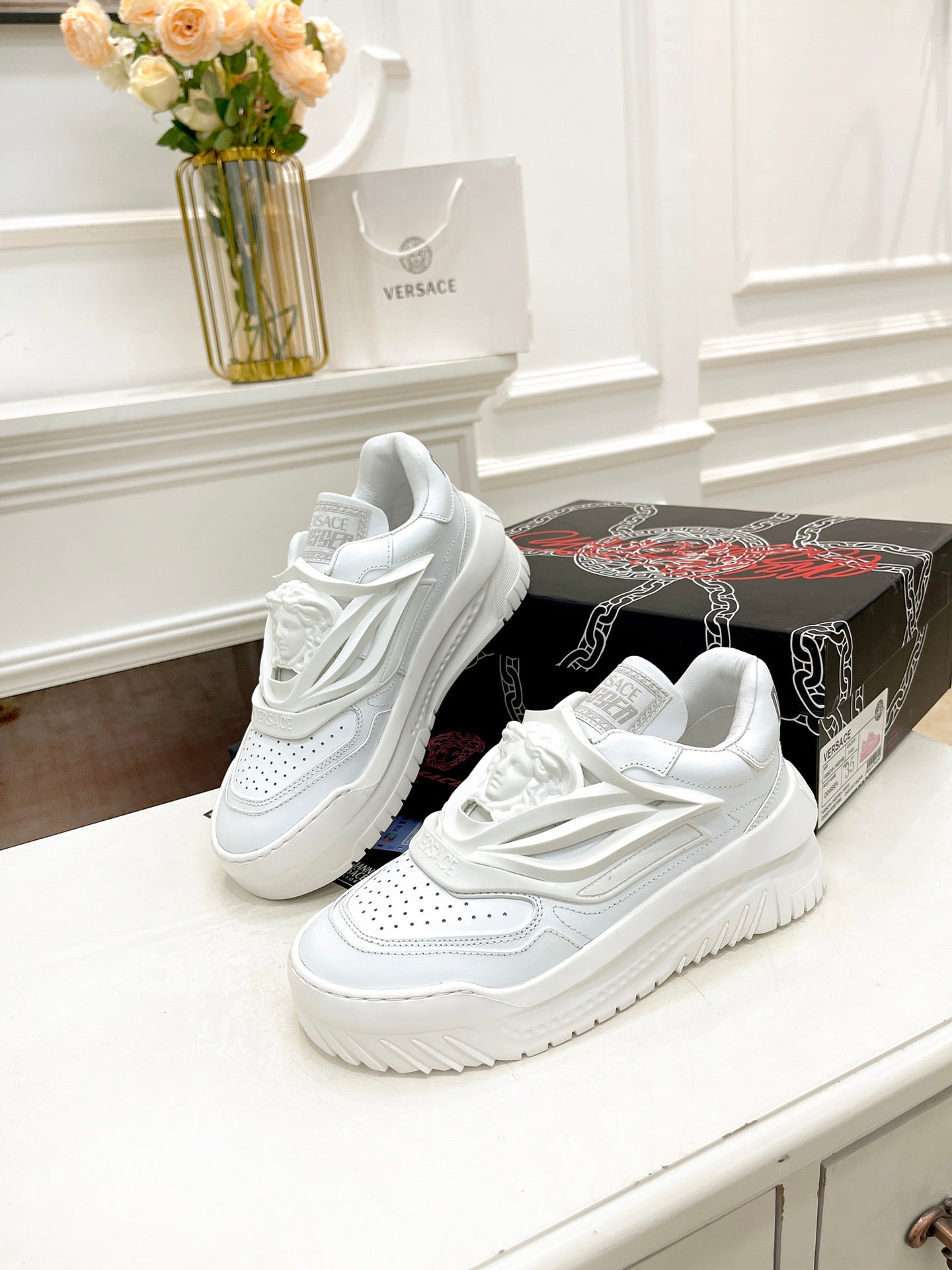 Sneakers