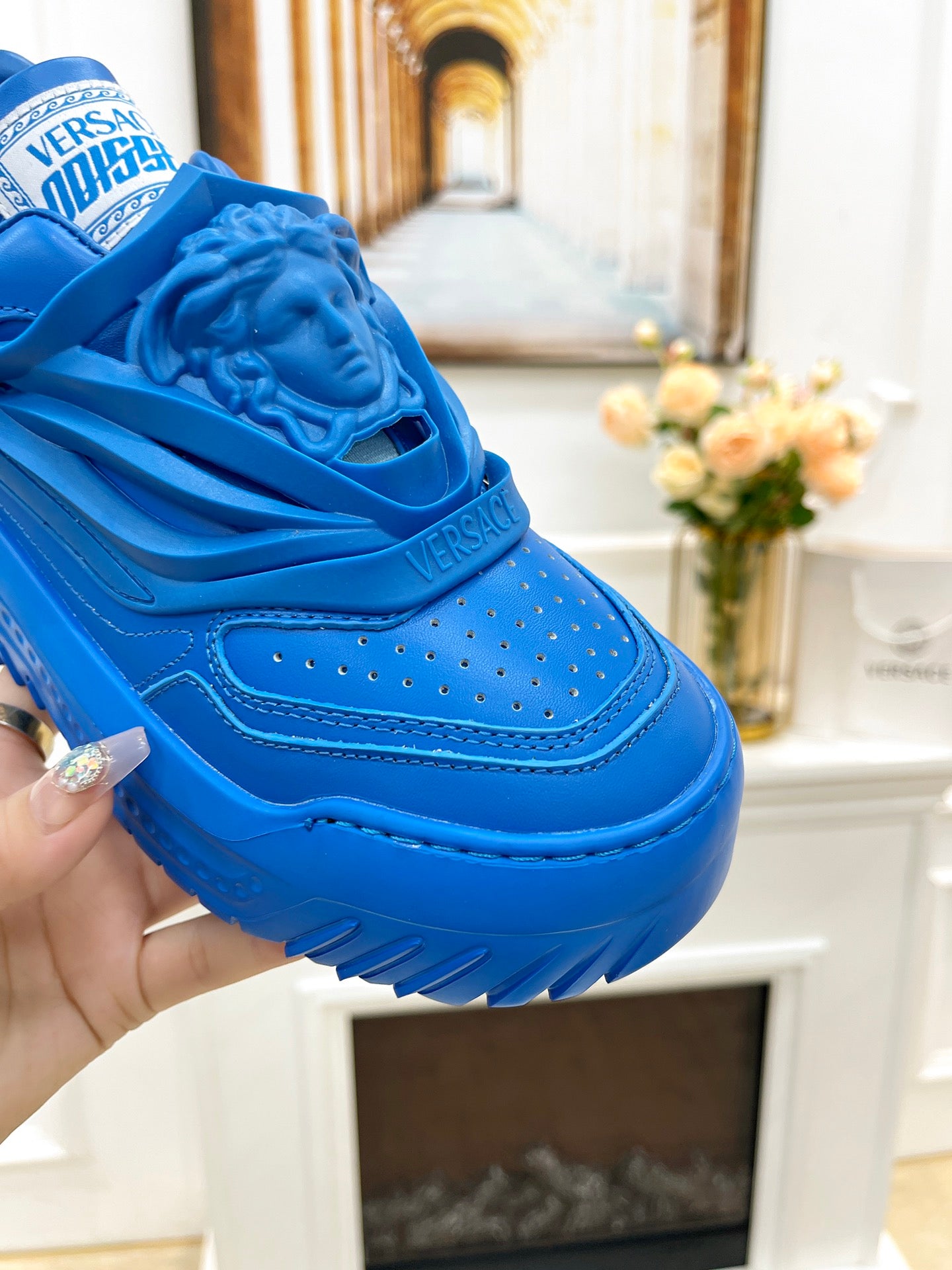 Sneakers