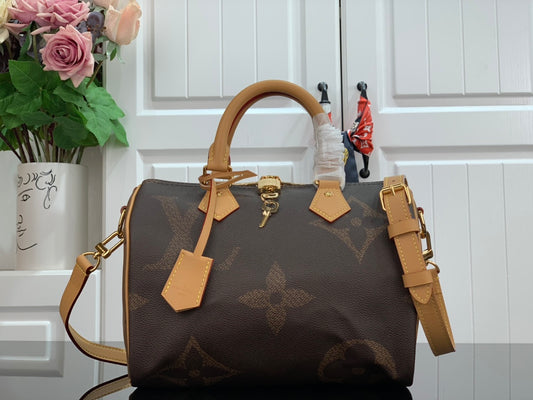 Handbag