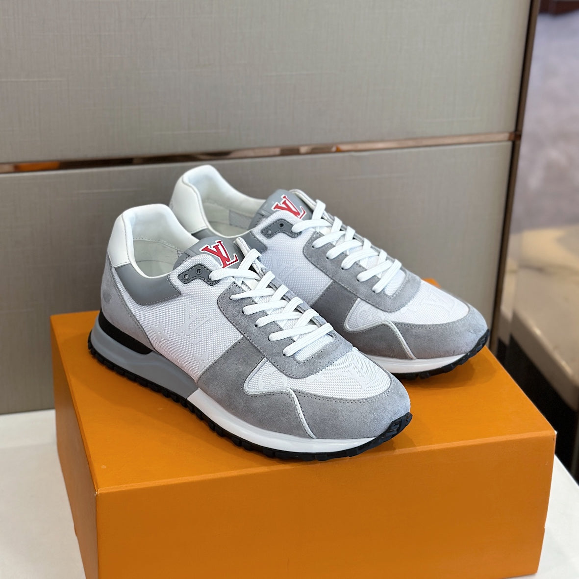 Sneakers