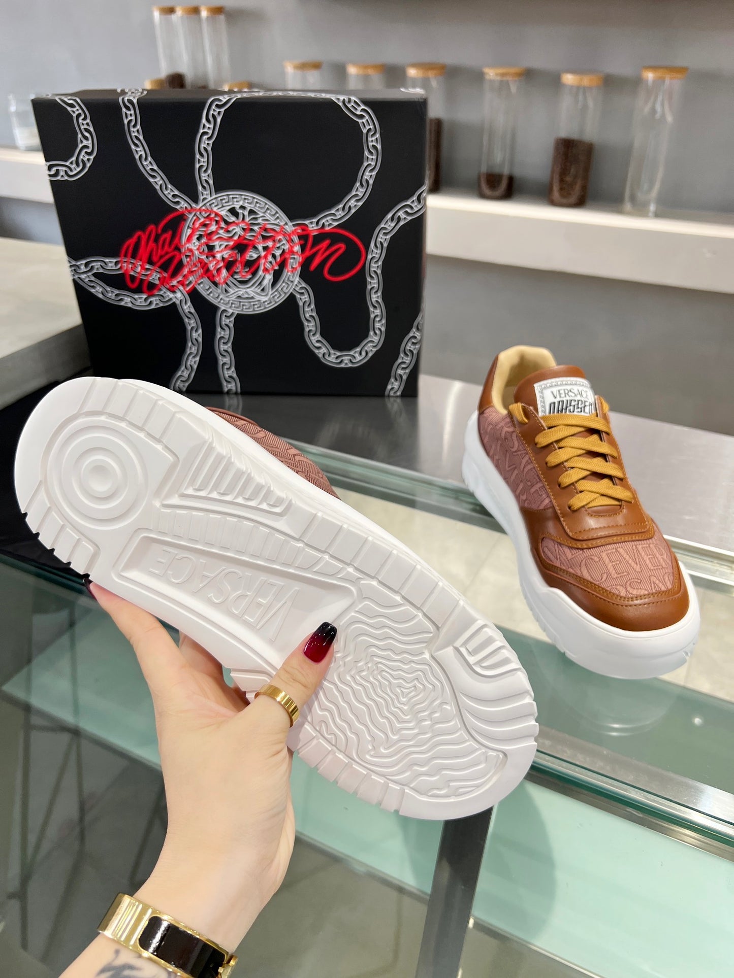 Sneakers