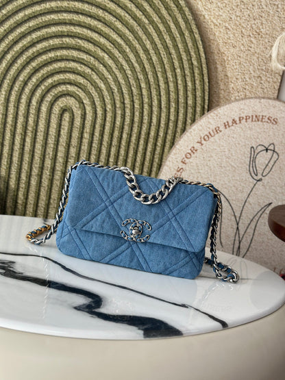 Handbag