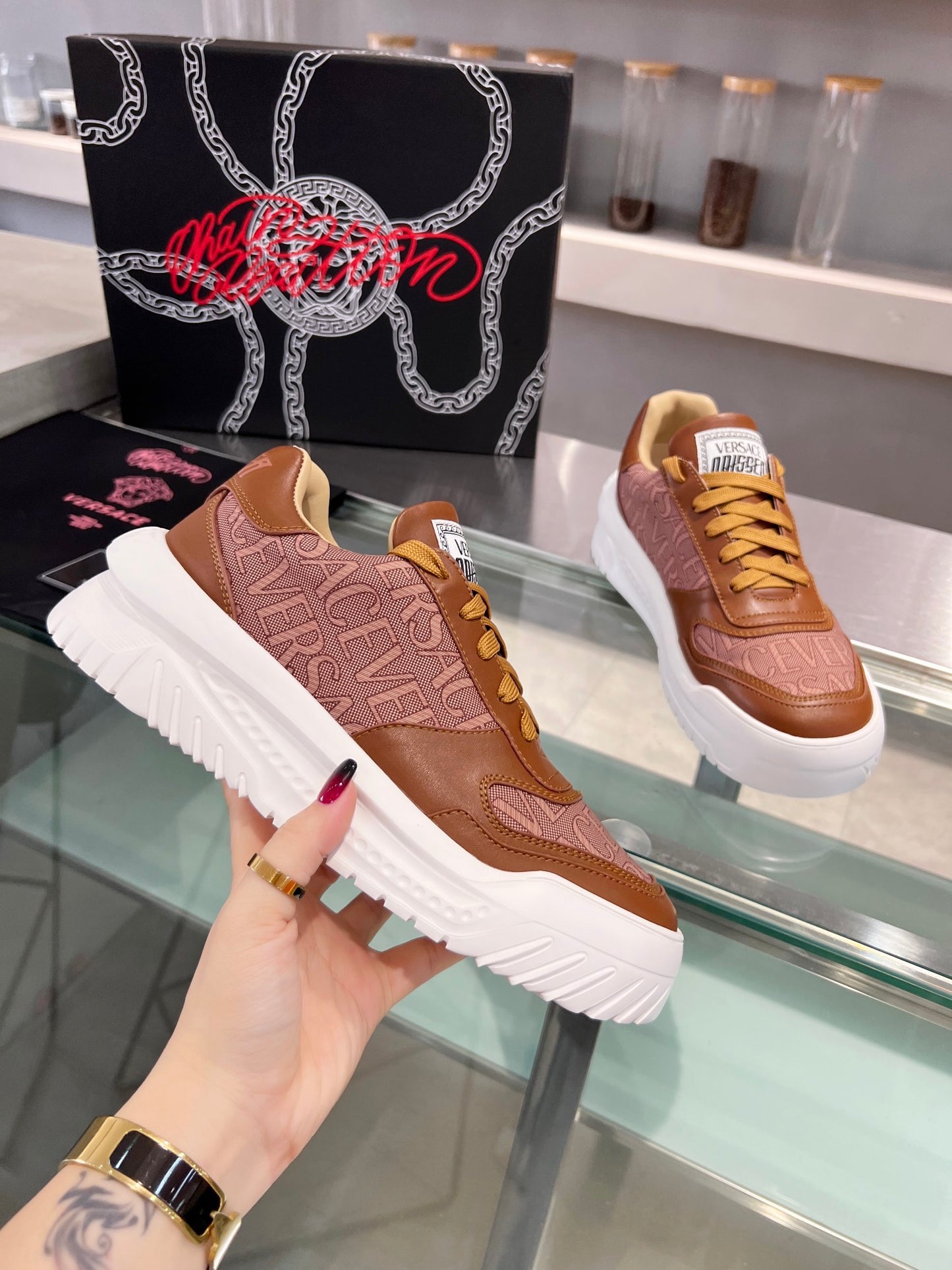 Sneakers