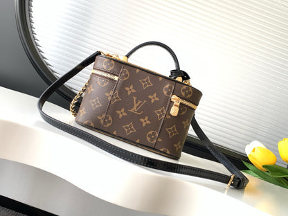 Handbag