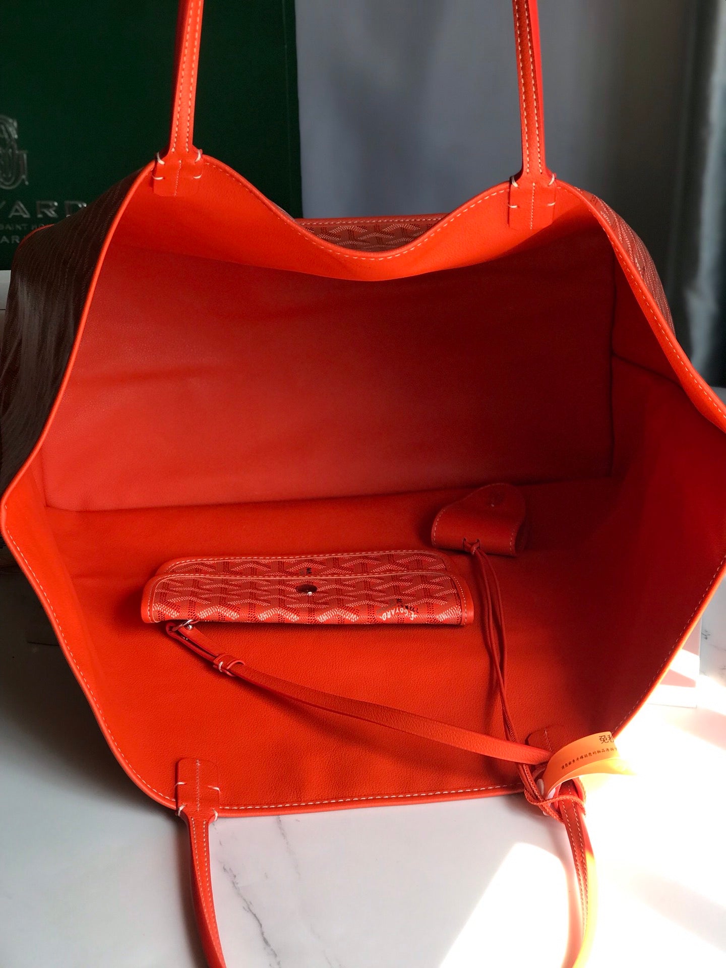 Handbag