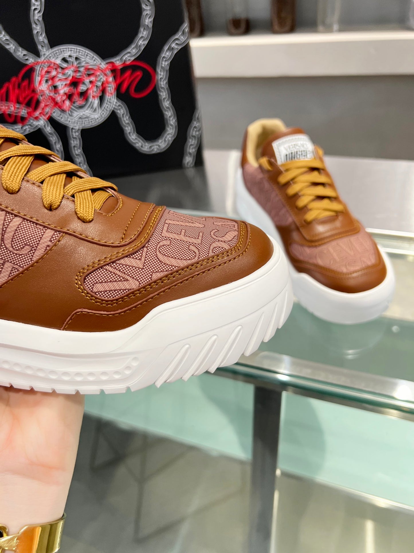 Sneakers