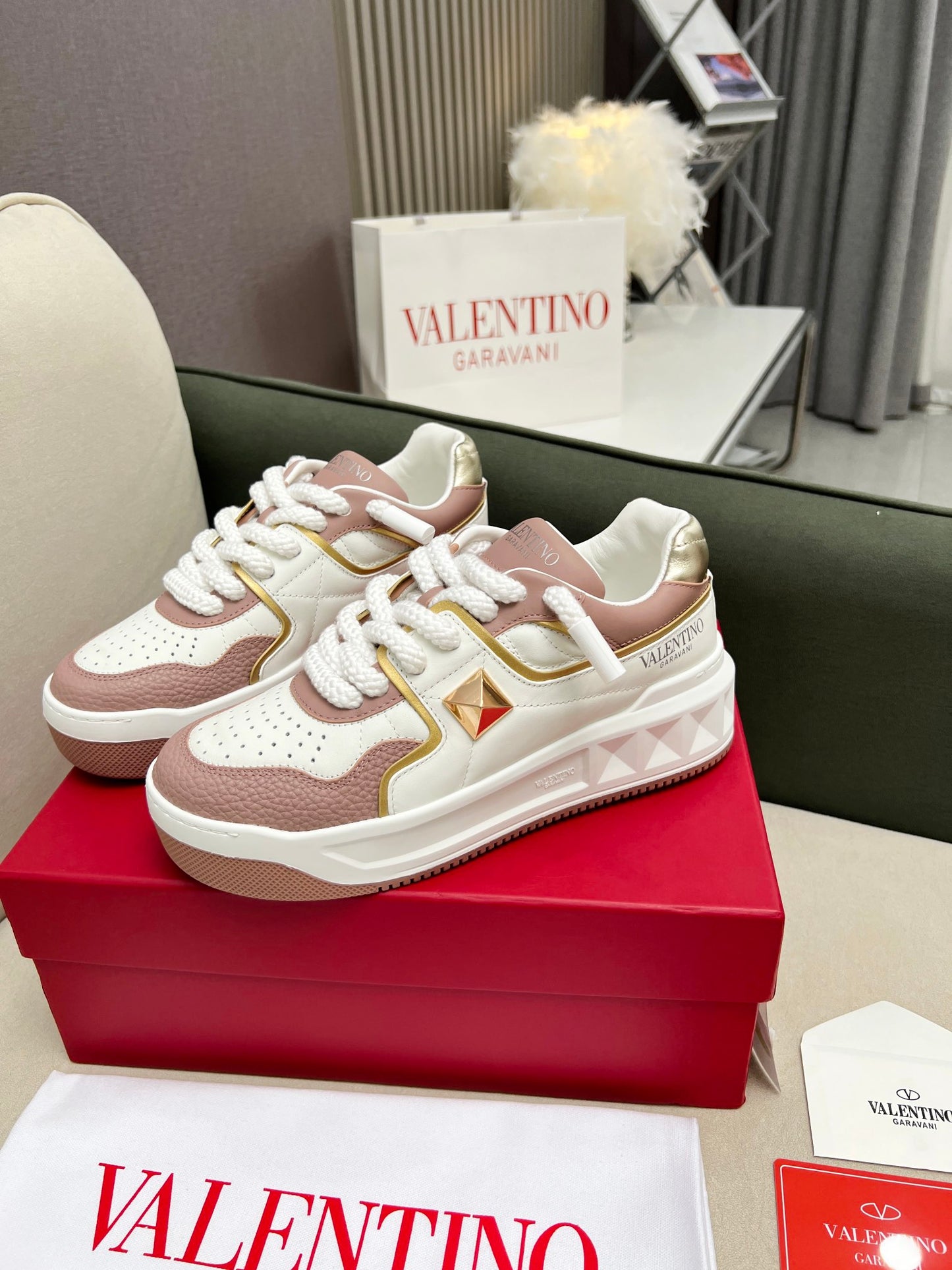 Sneakers