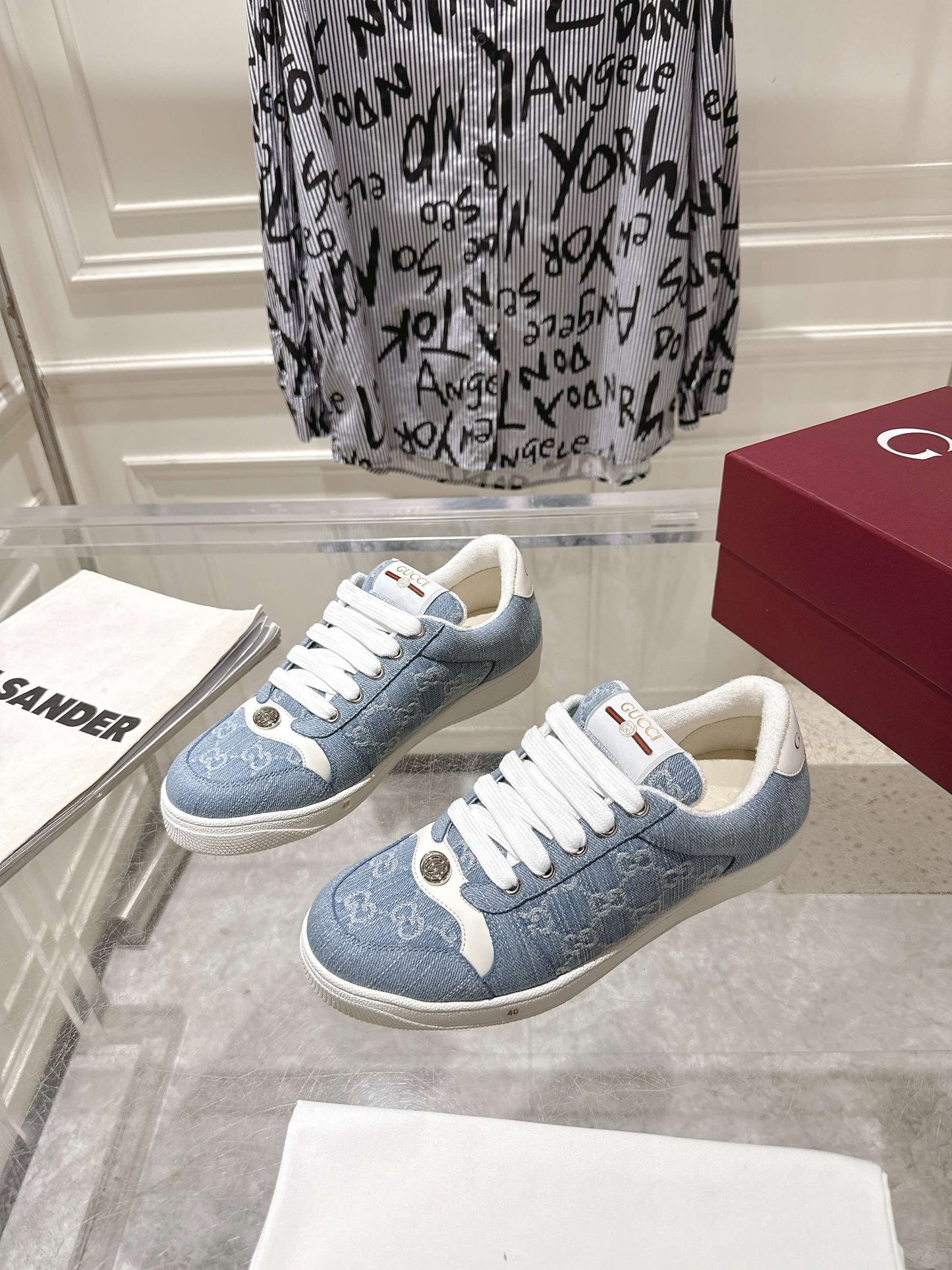 Sneakers