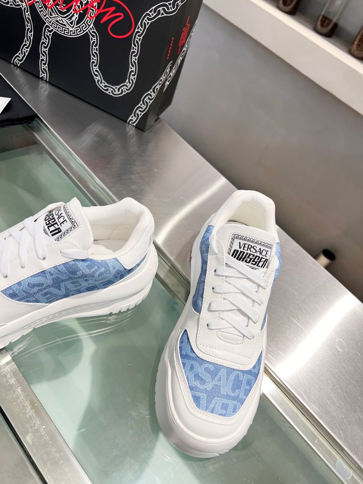 Sneakers