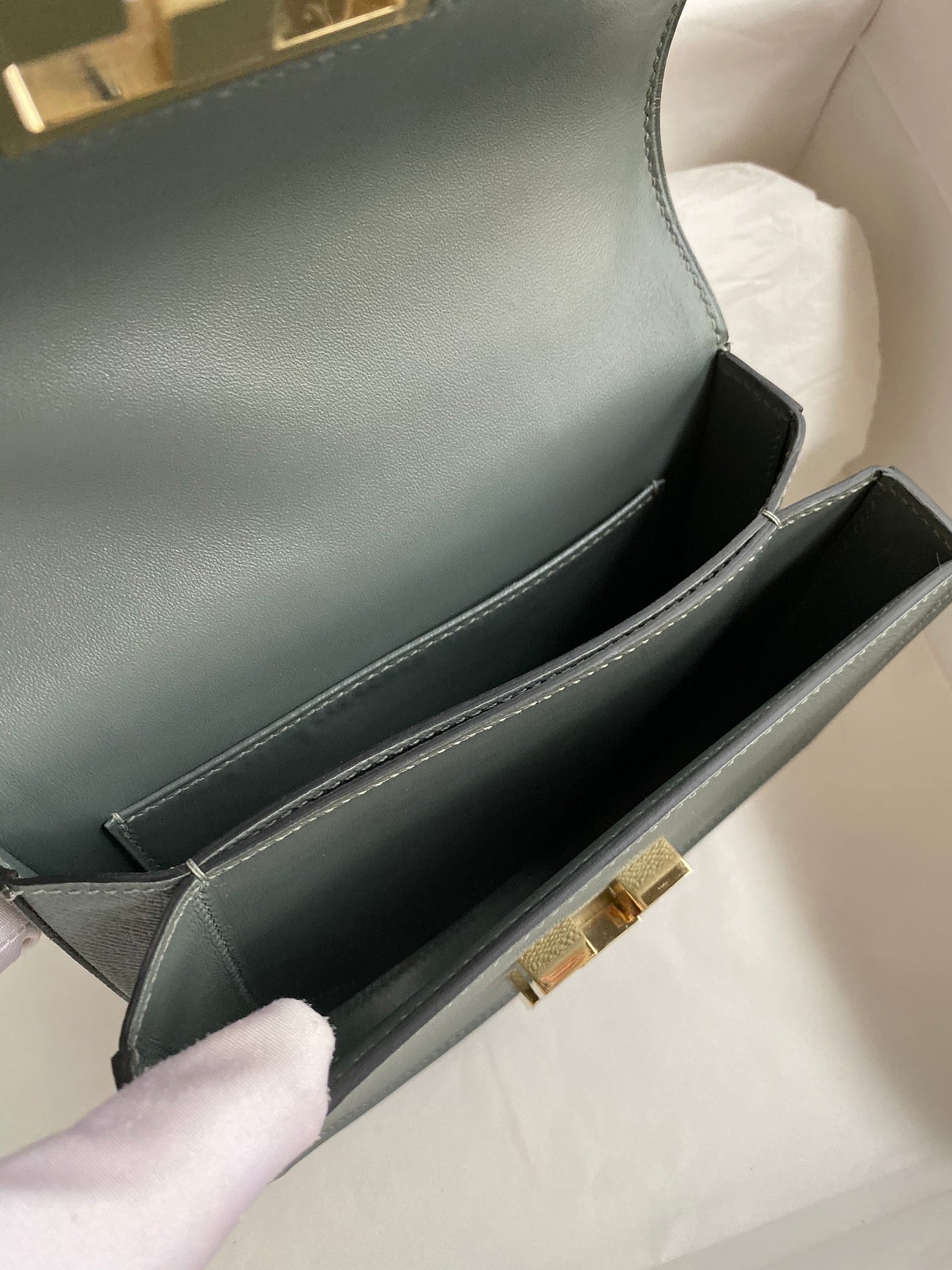 Handbag