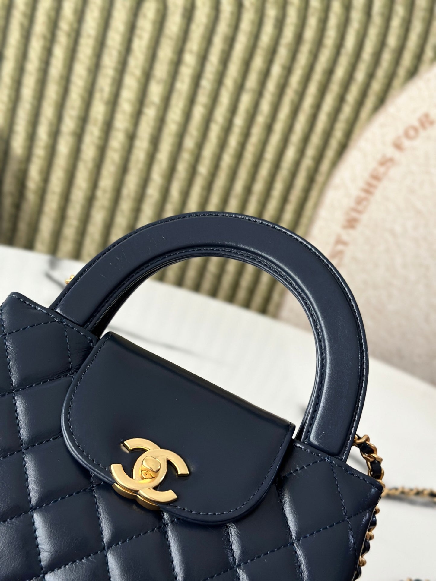 Handbag