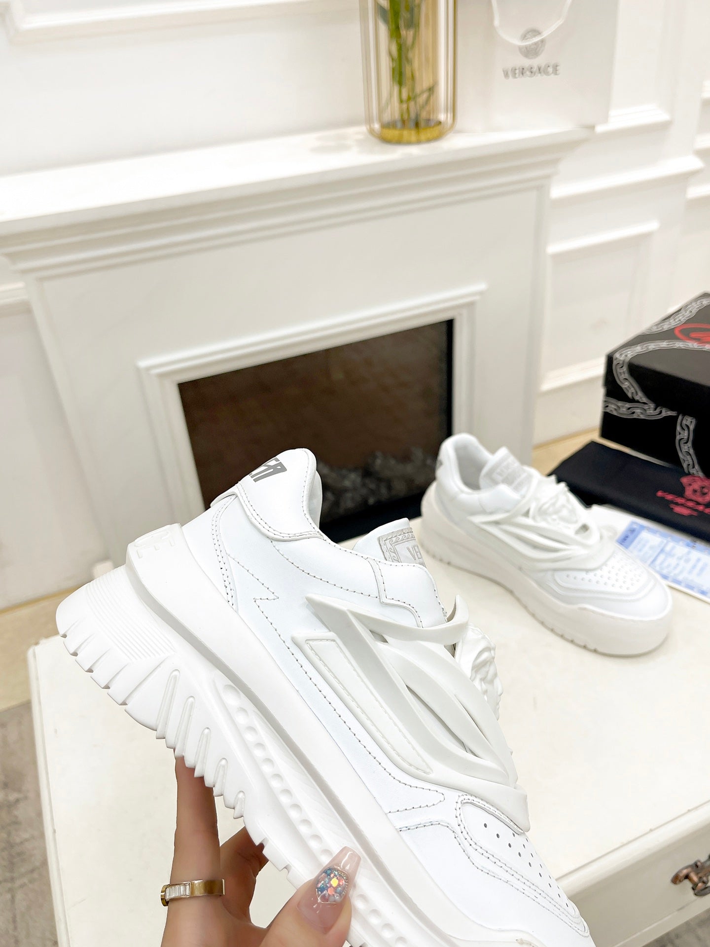Sneakers