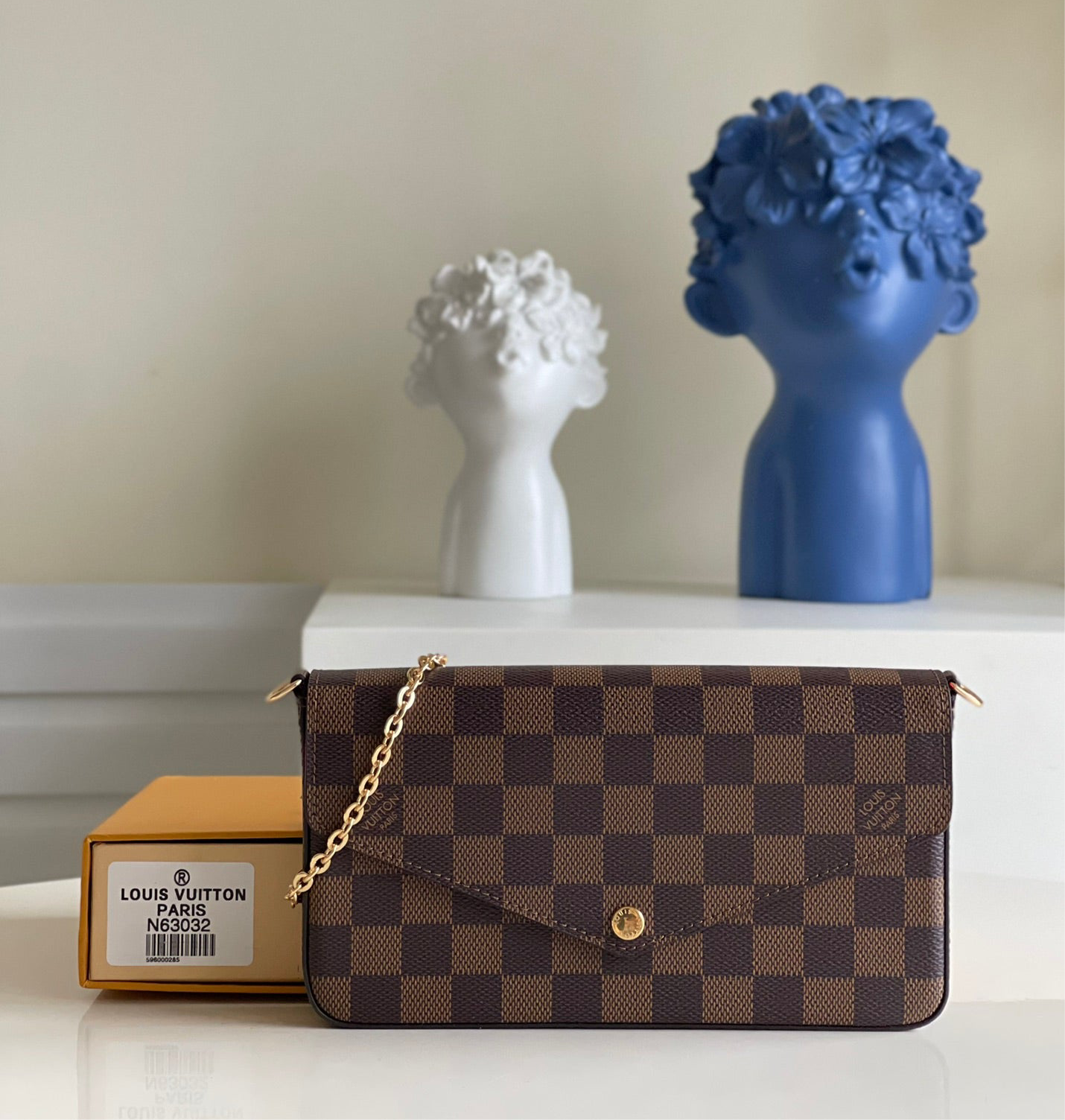 Handbag