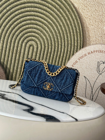 Handbag