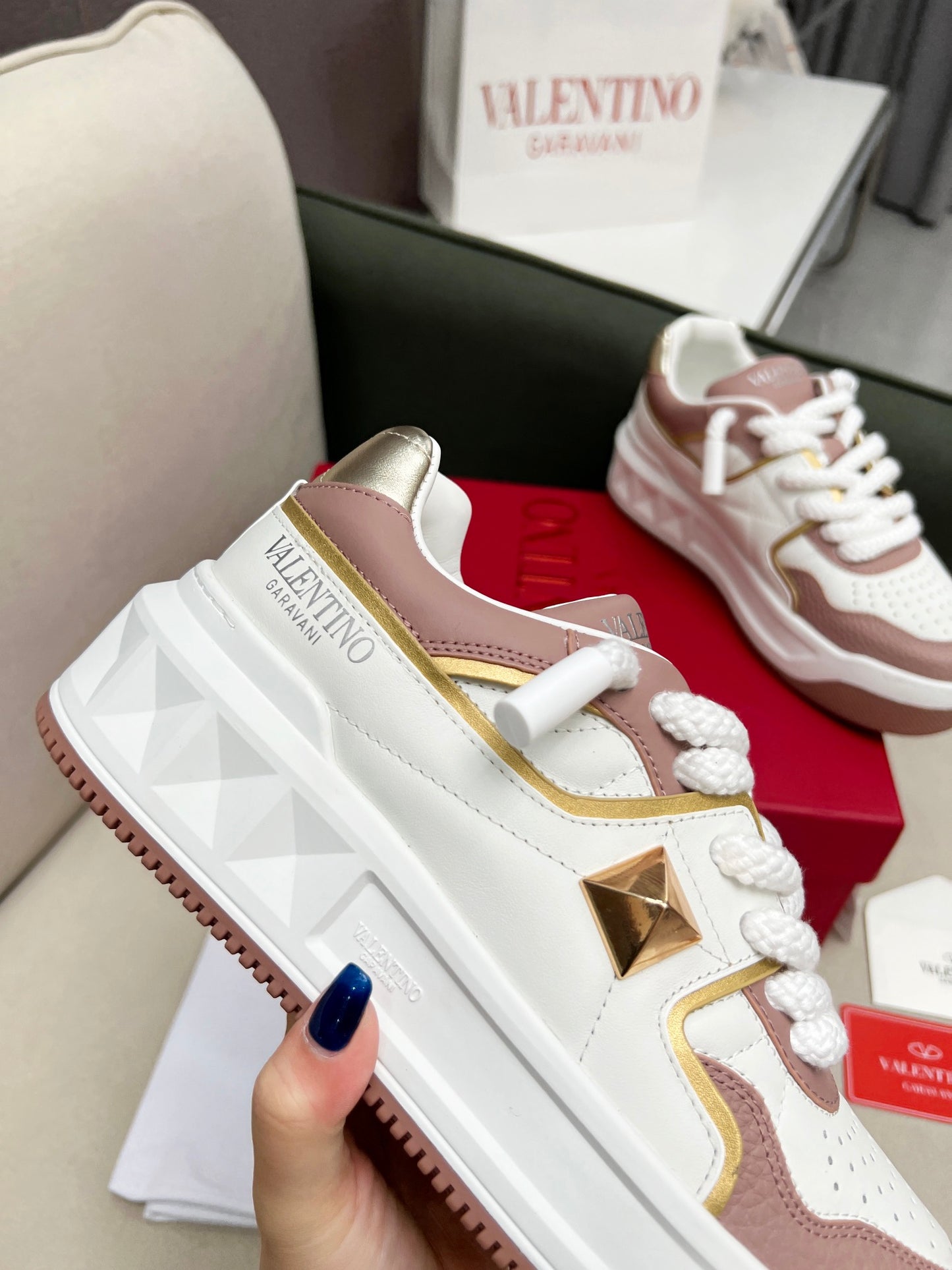 Sneakers