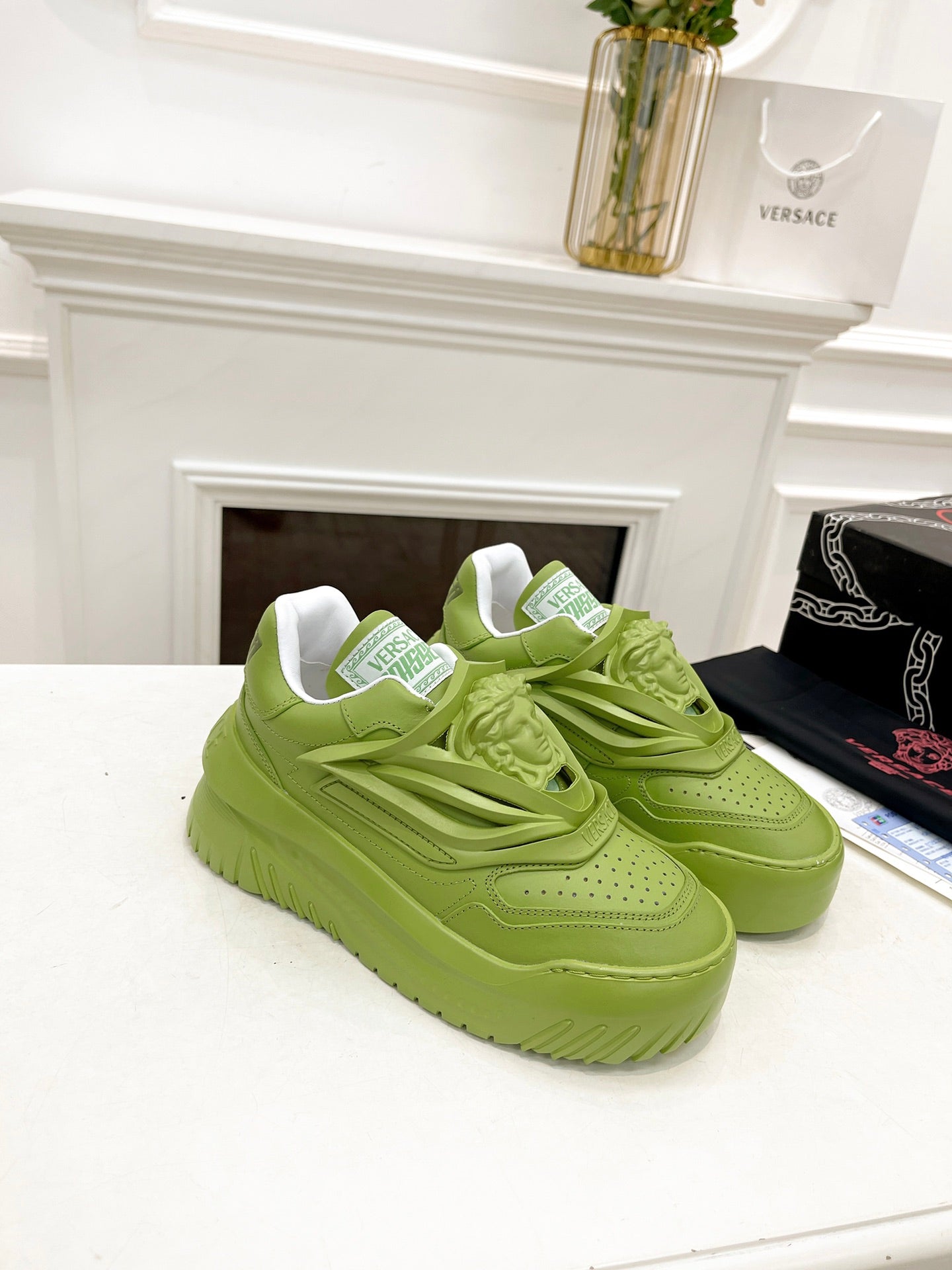 Sneakers