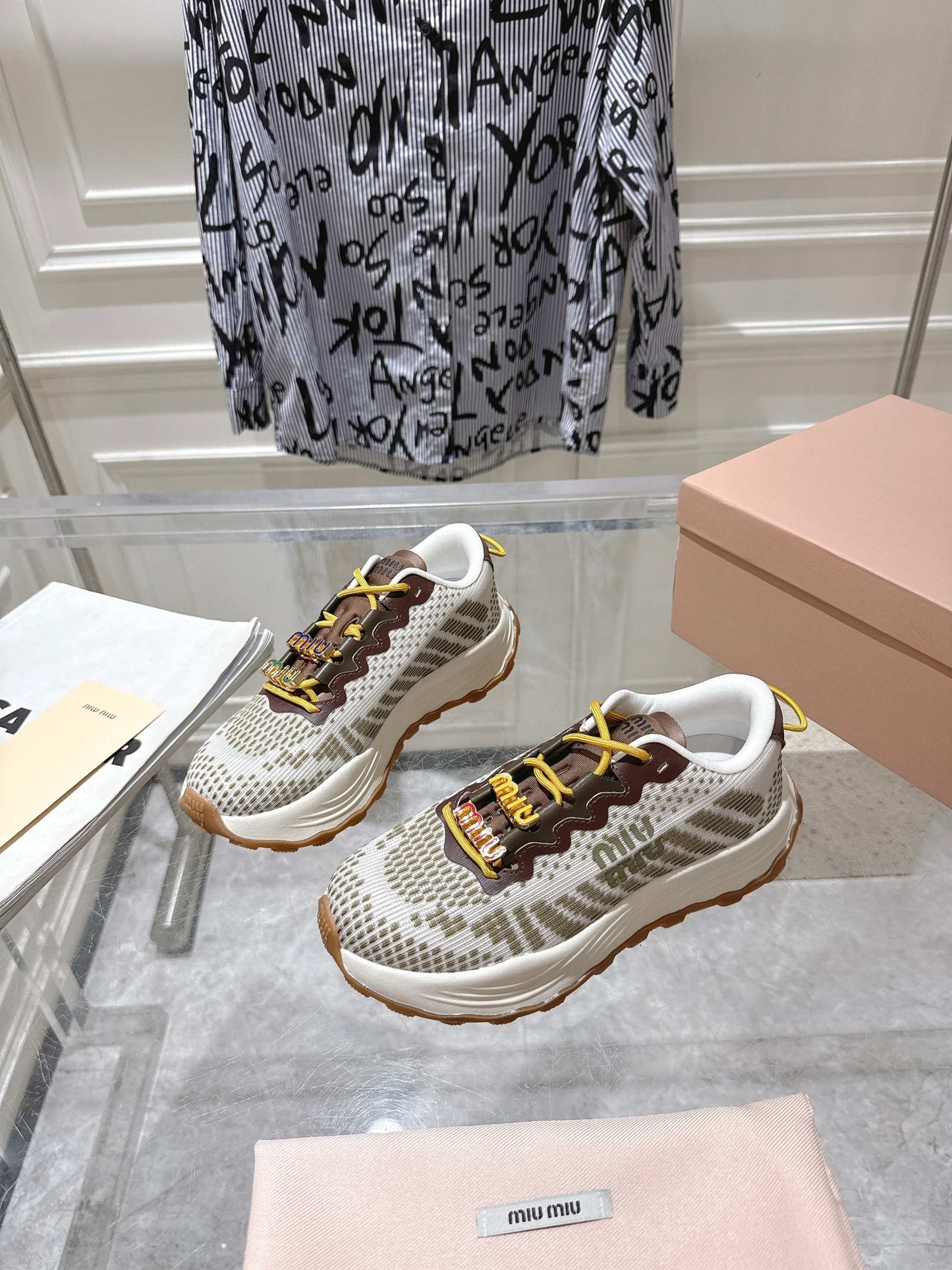 Sneakers