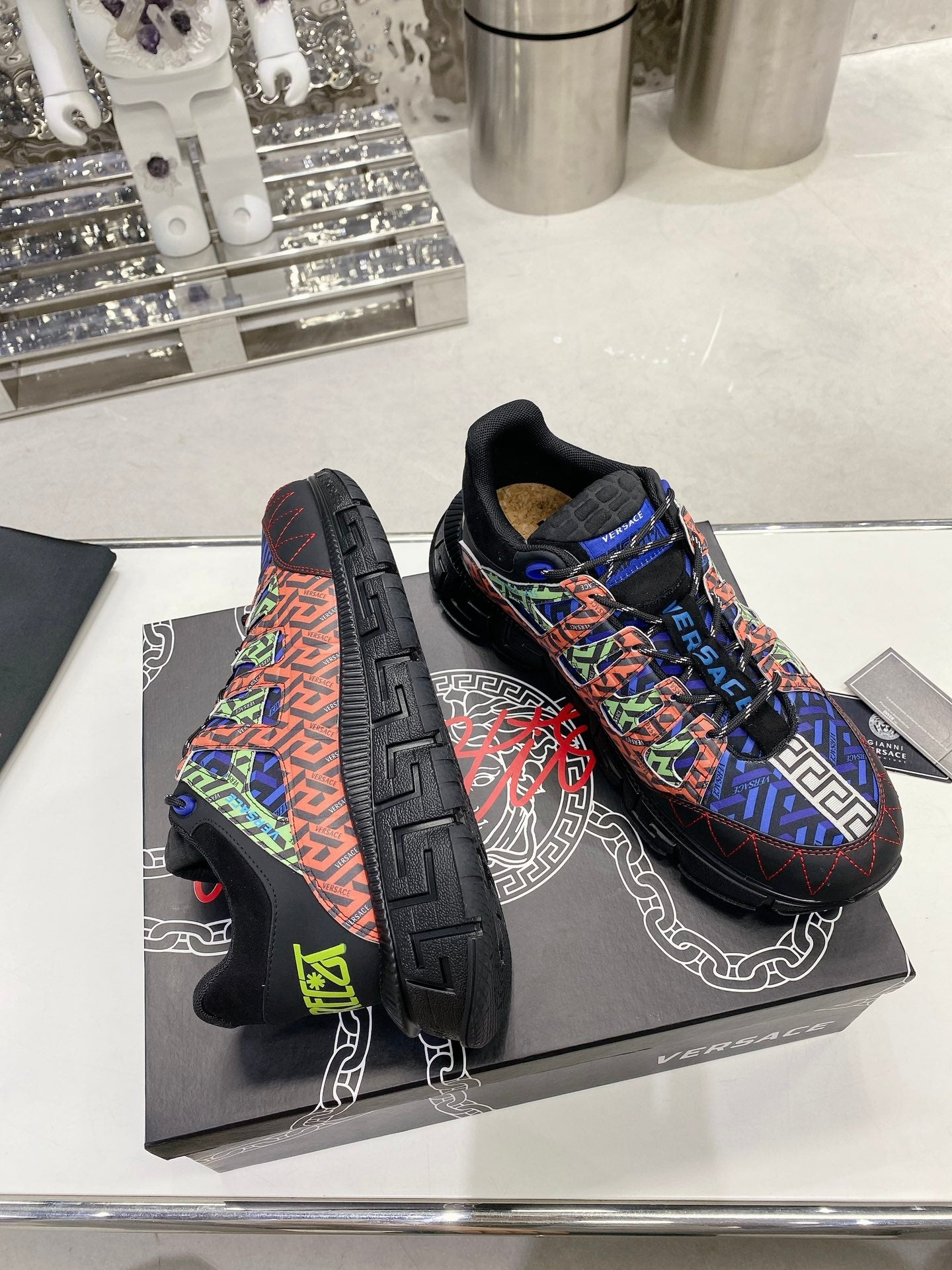 Sneakers