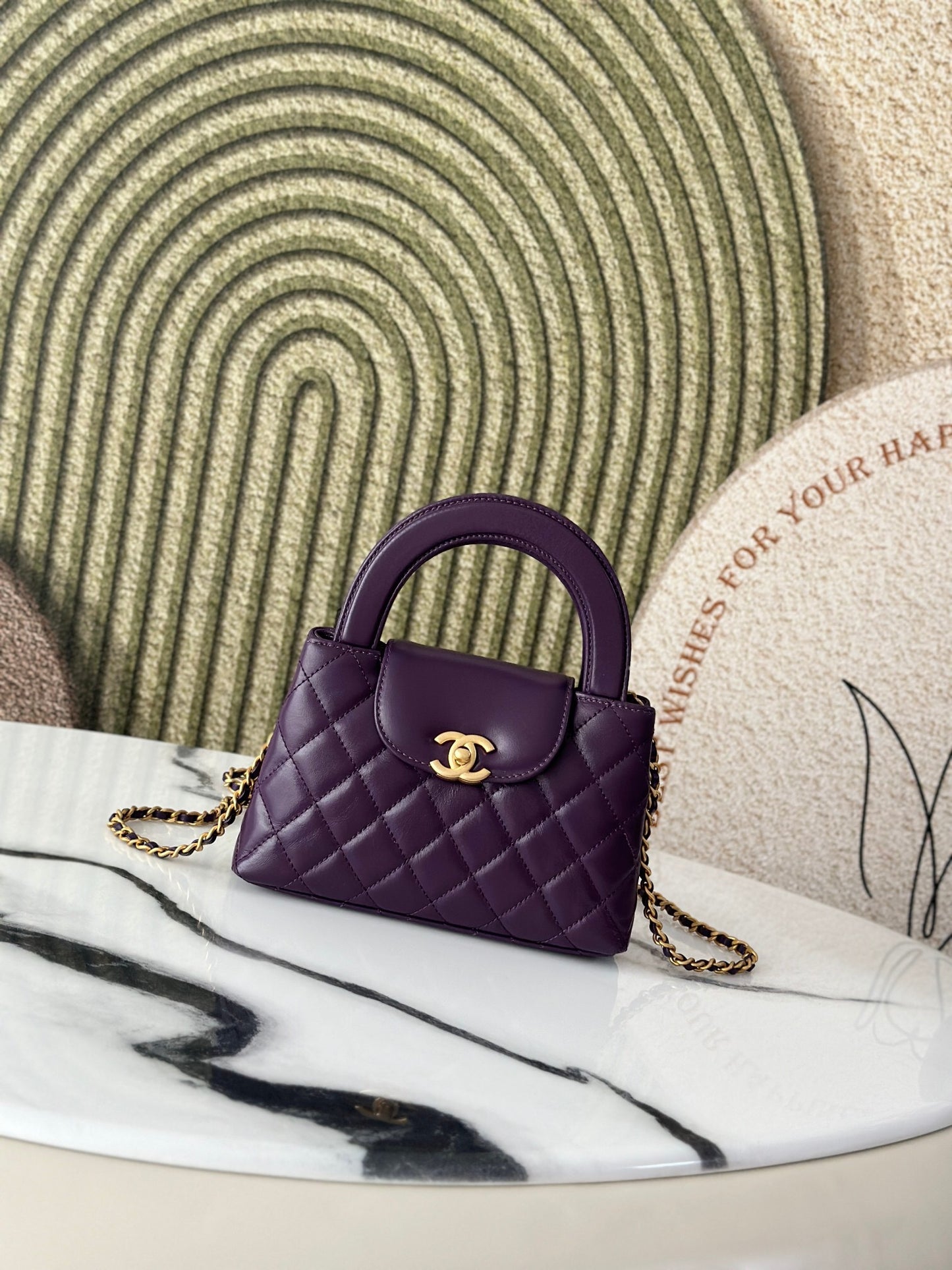 Handbag
