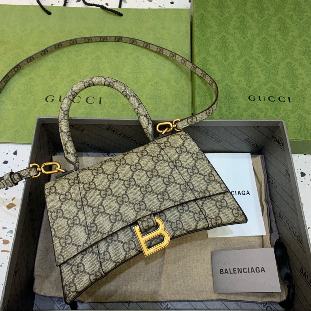 Handbag
