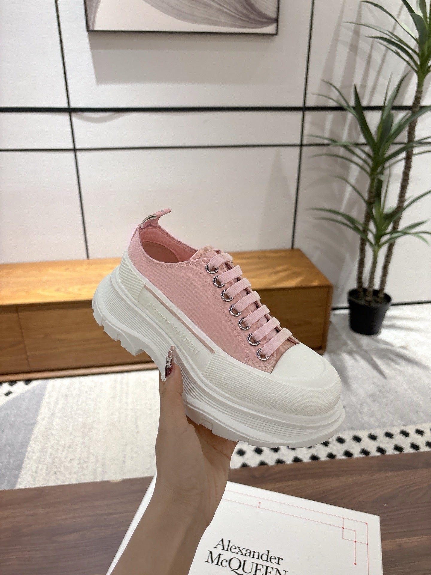 Sneakers