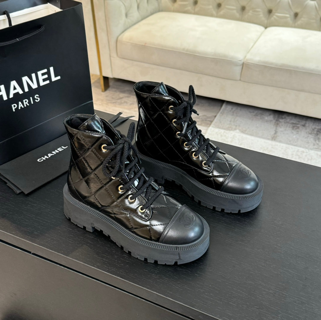 CHANEL BOOTS – boutiquevavilon