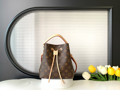 Handbag