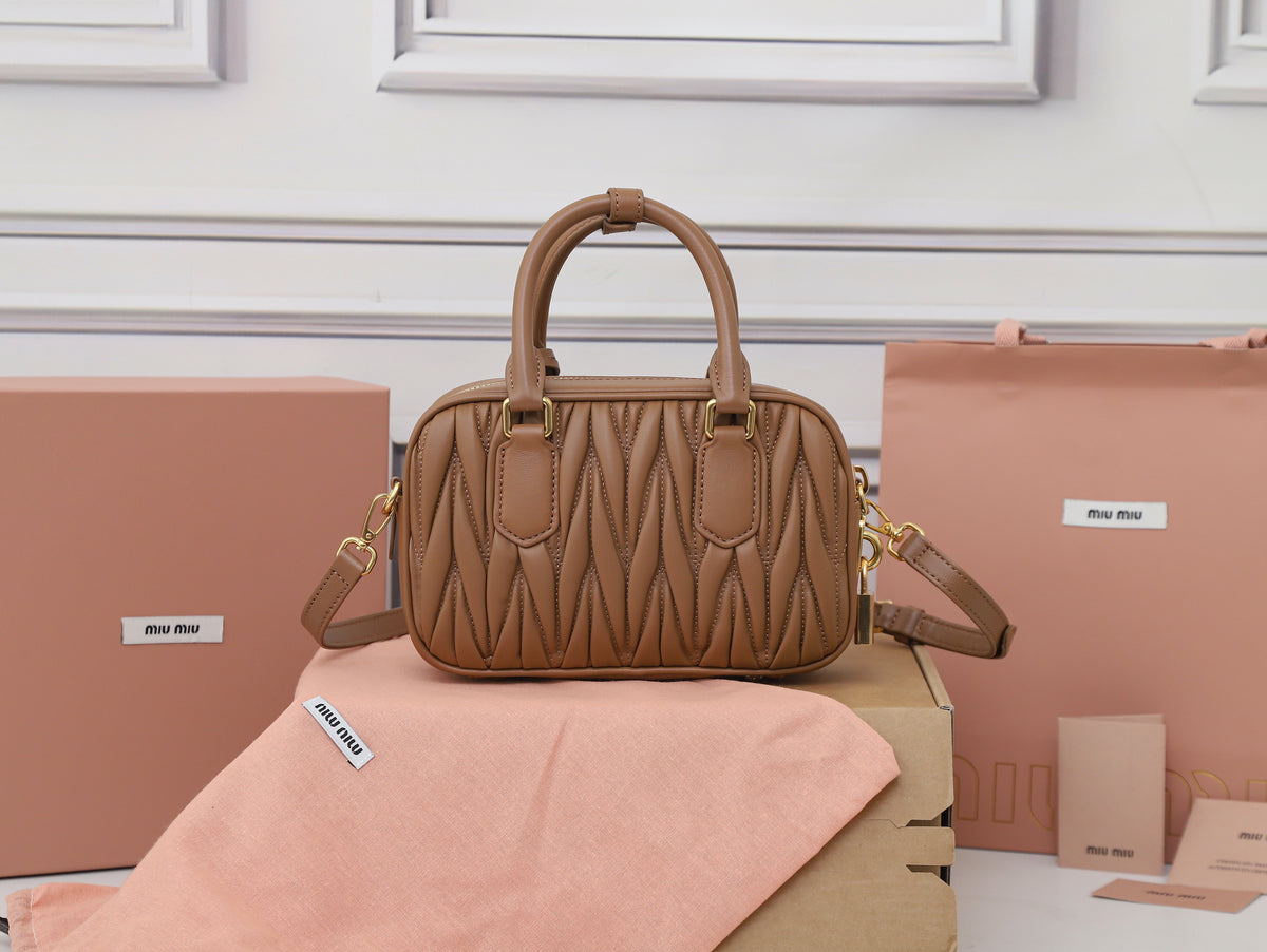 Handbag