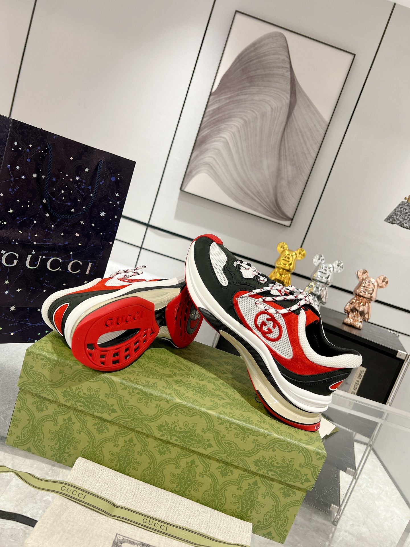 Sneakers