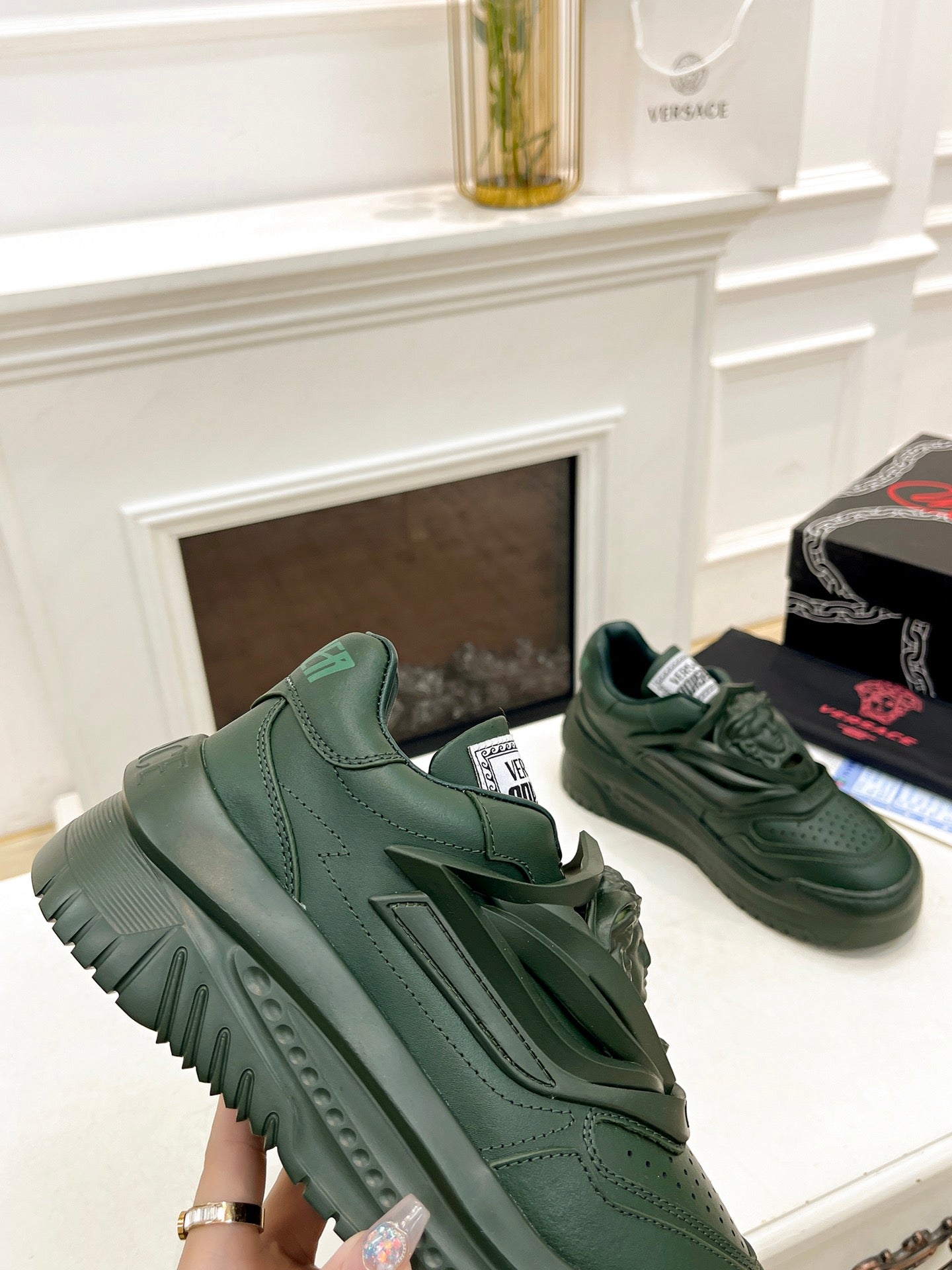 Sneakers