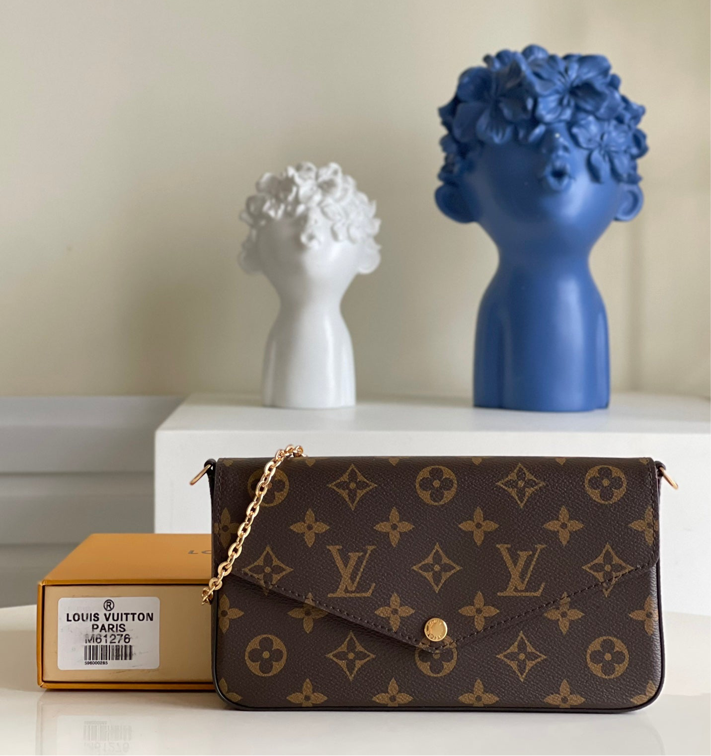 Handbag