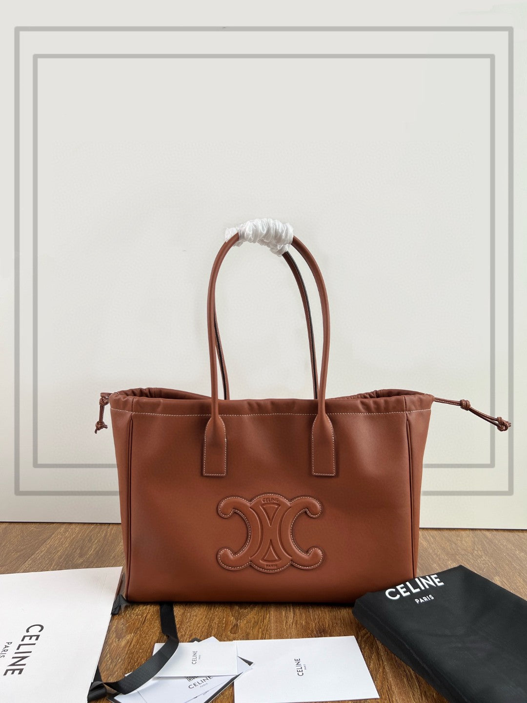 Handbag