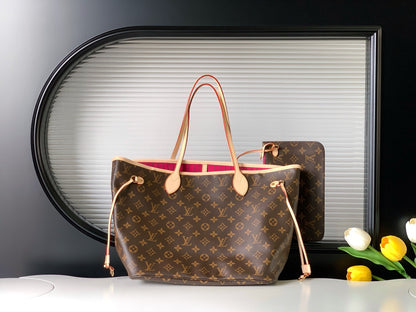 Handbag