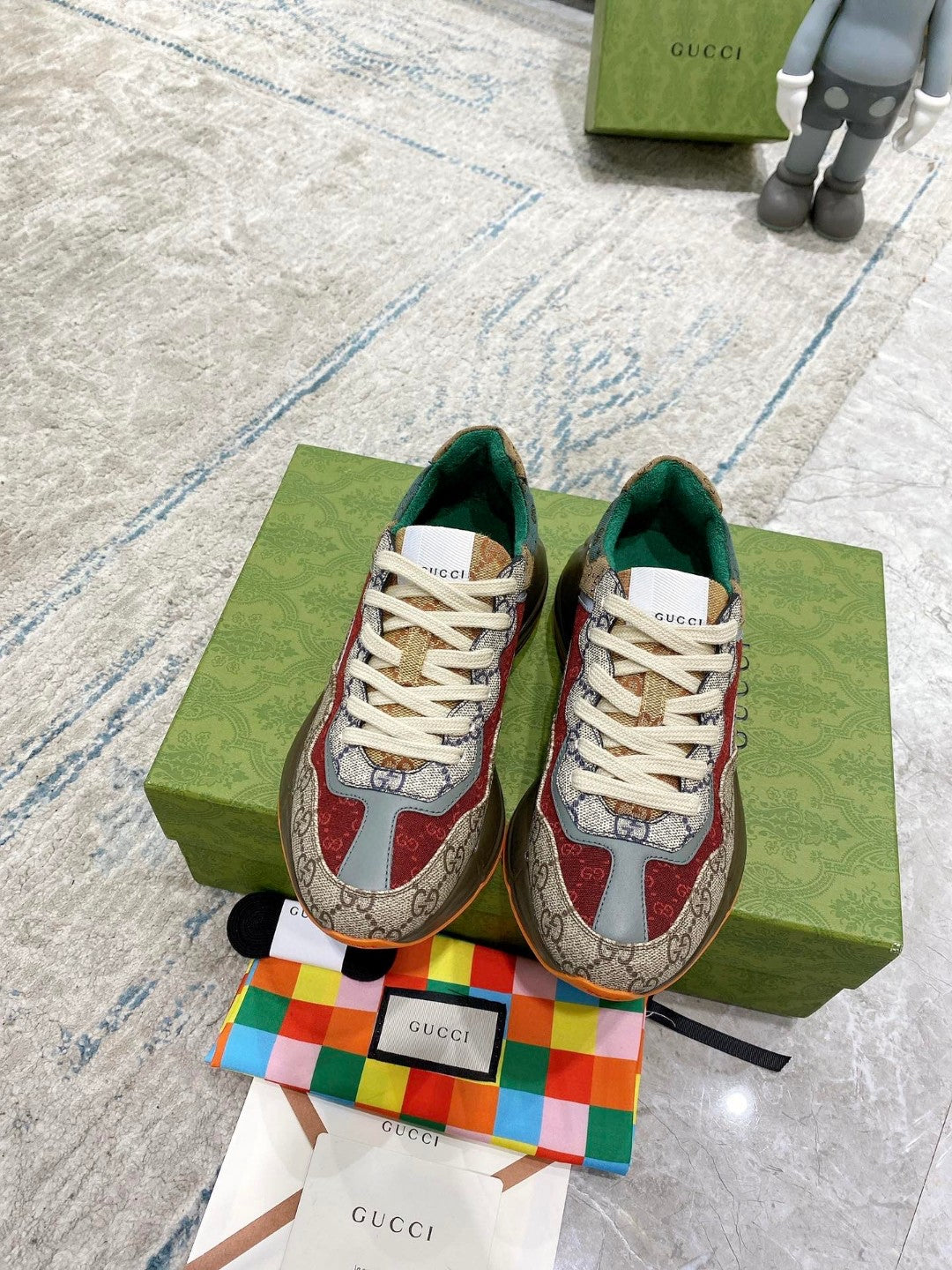 Sneakers