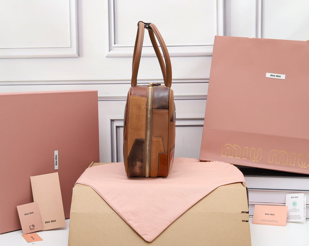 Handbag