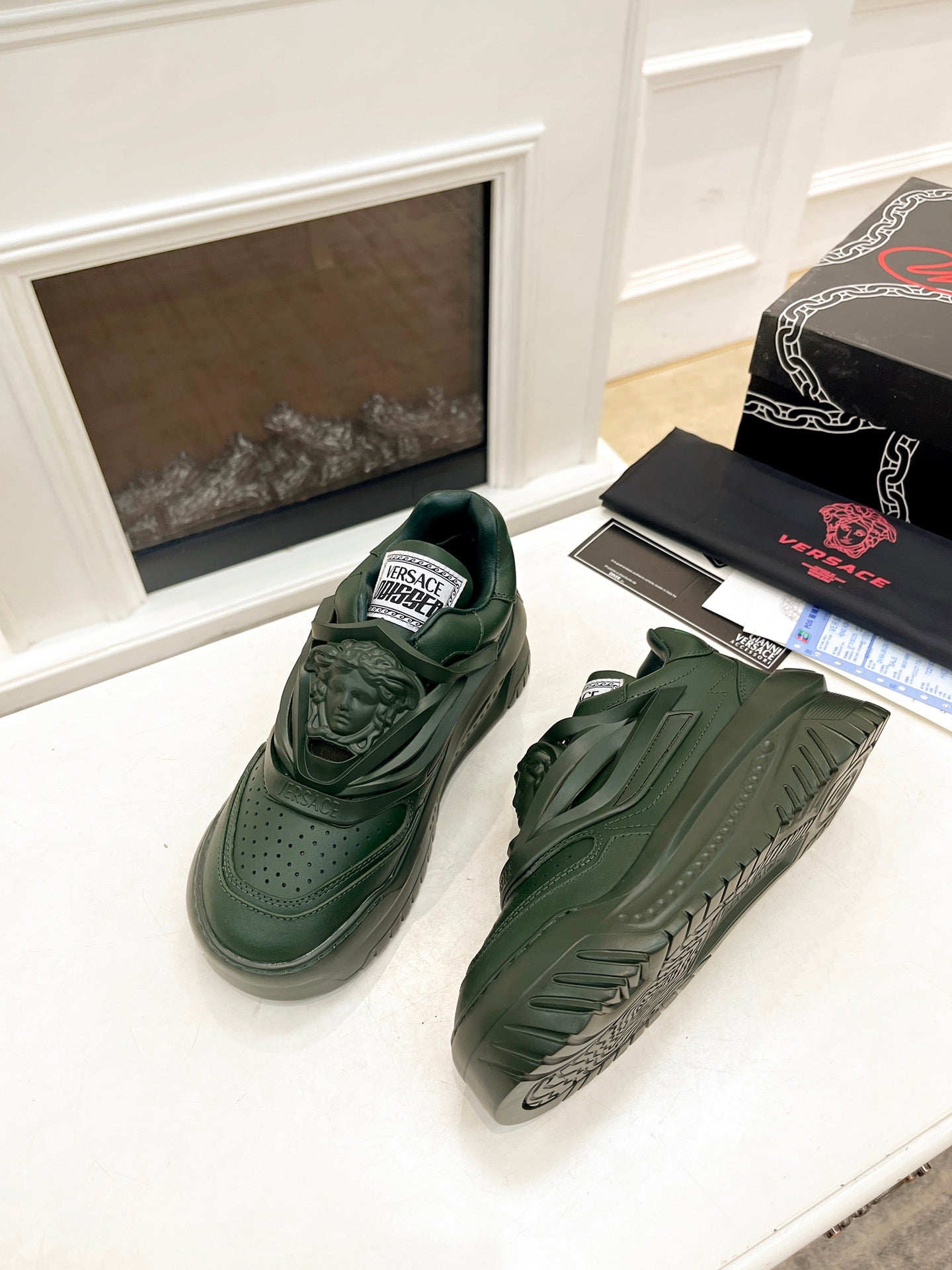 Sneakers