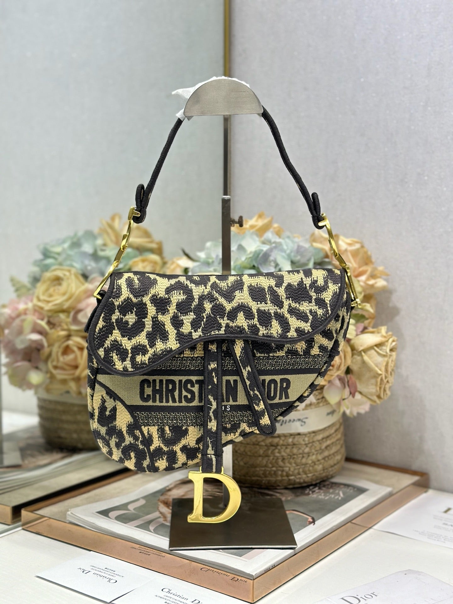Handbag