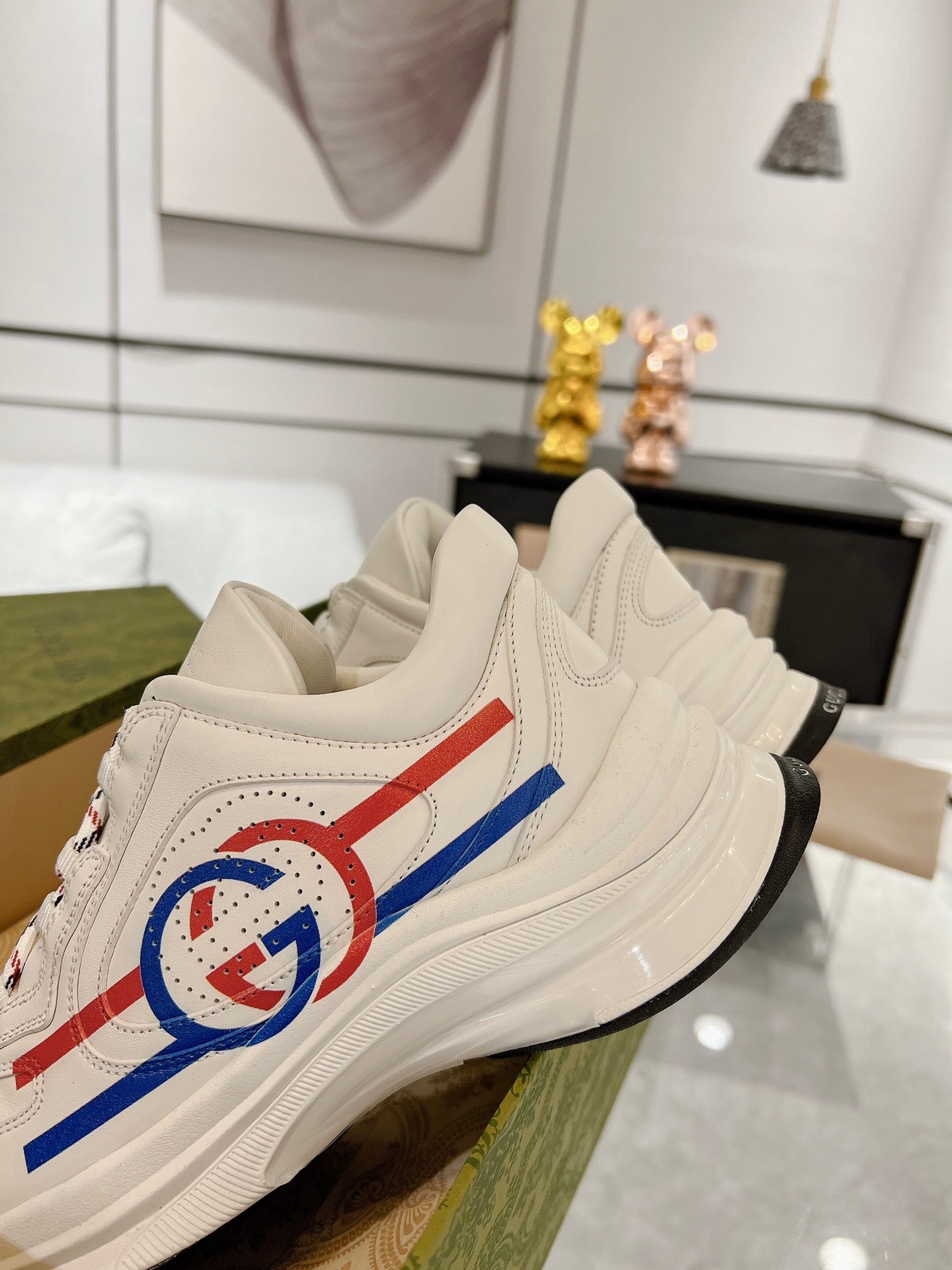 Sneakers