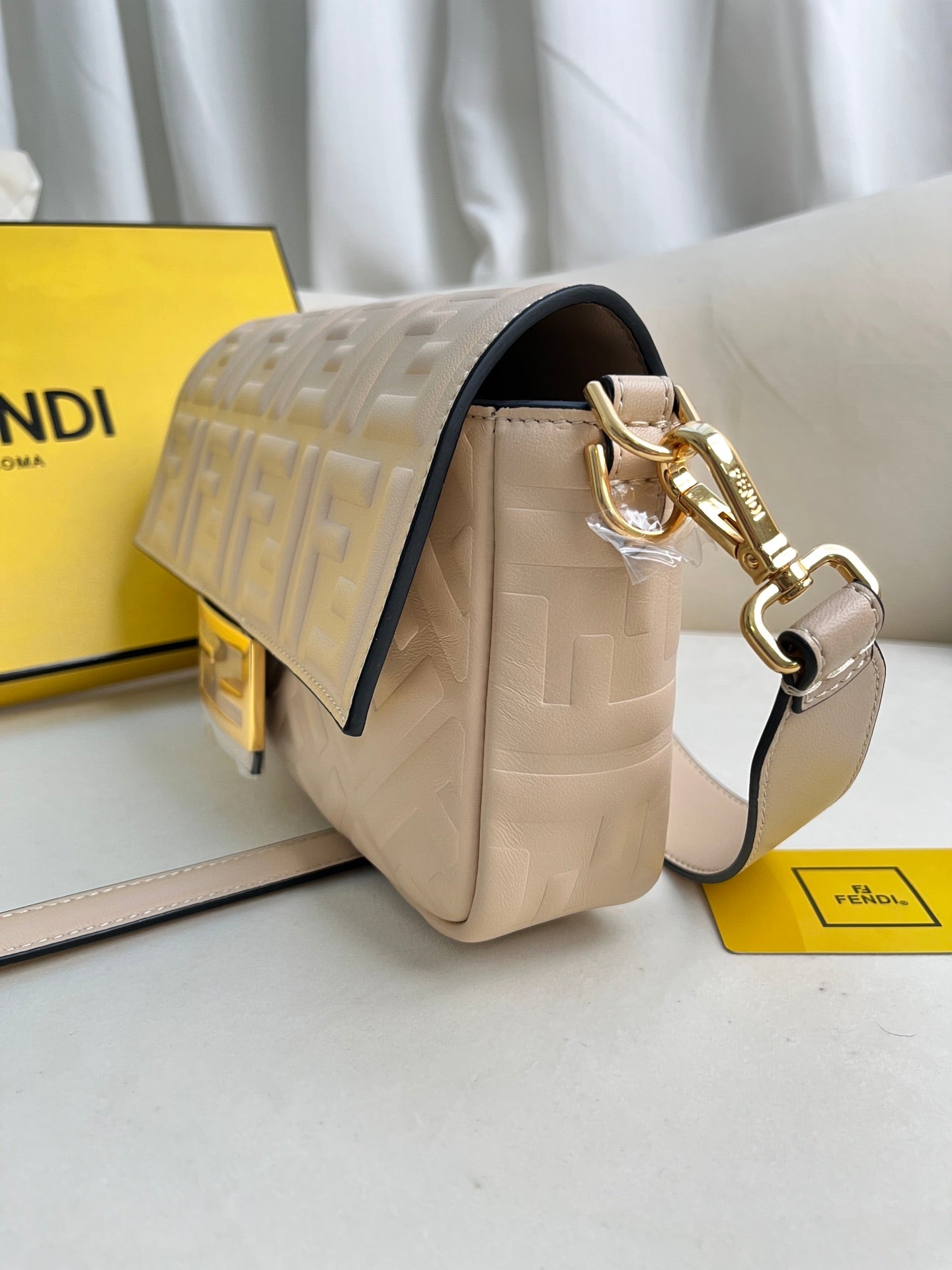 Handbag