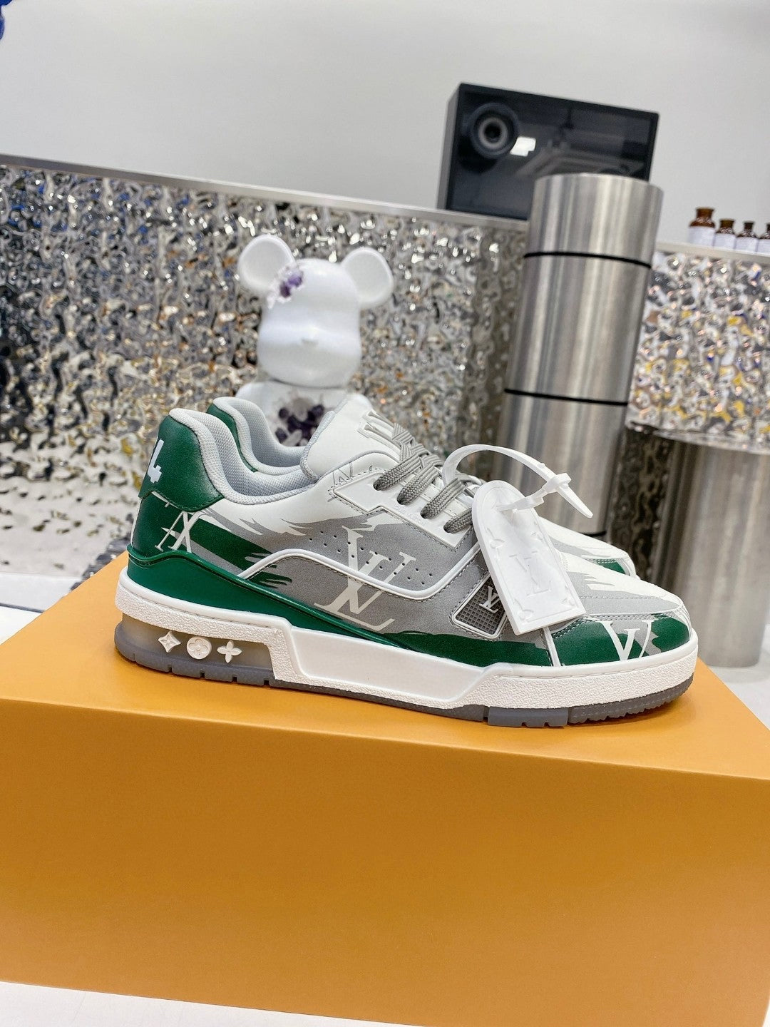 Sneakers